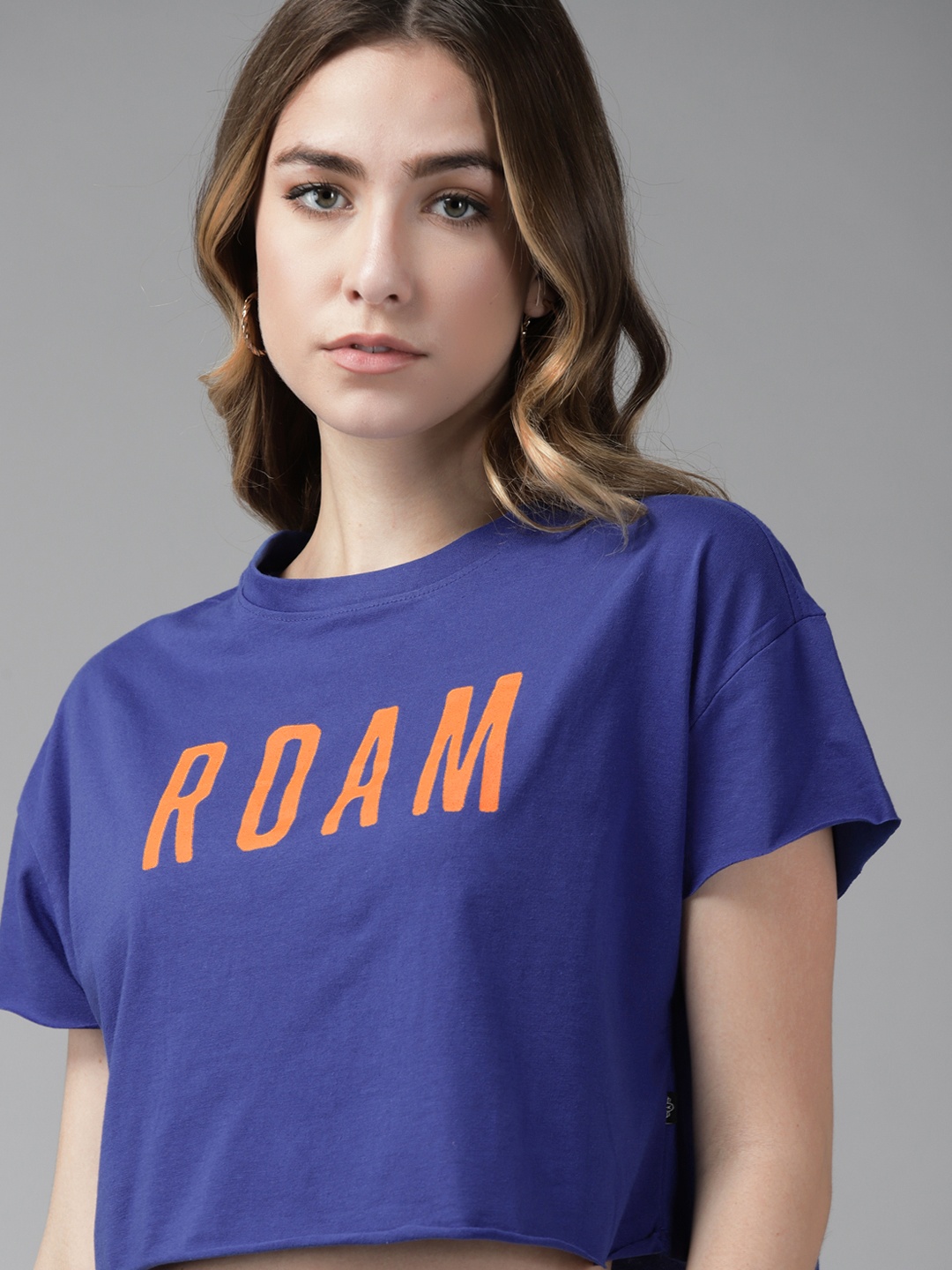

Roadster Women Blue Printed Cropped T-shirt
