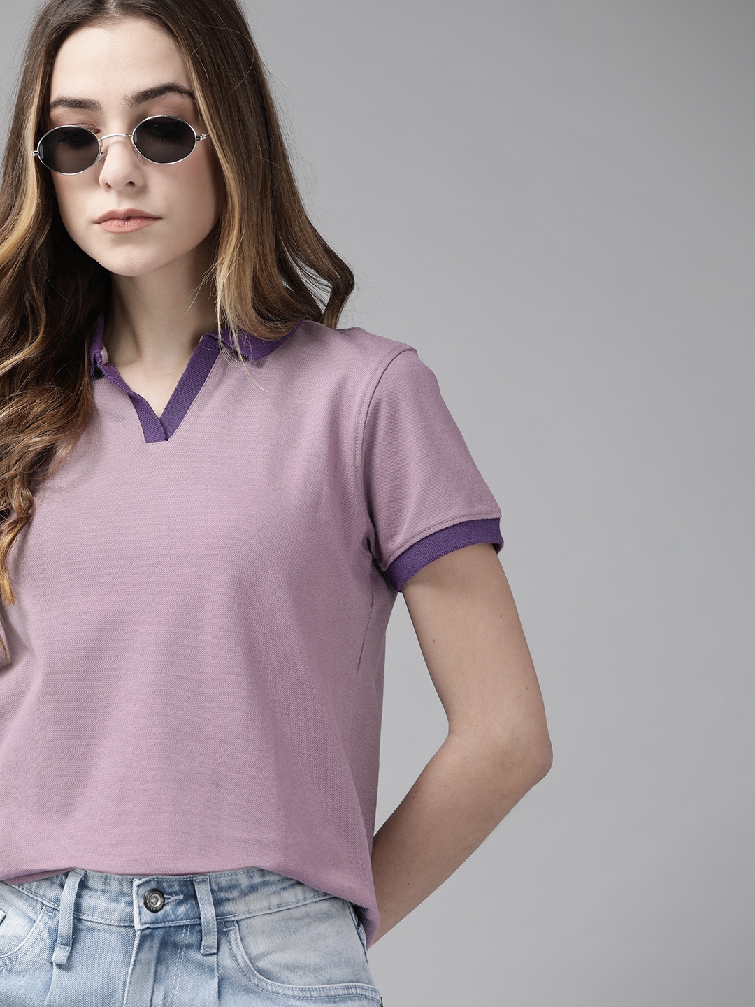 

Roadster Women Lavender Solid Polo Collar T-shirt