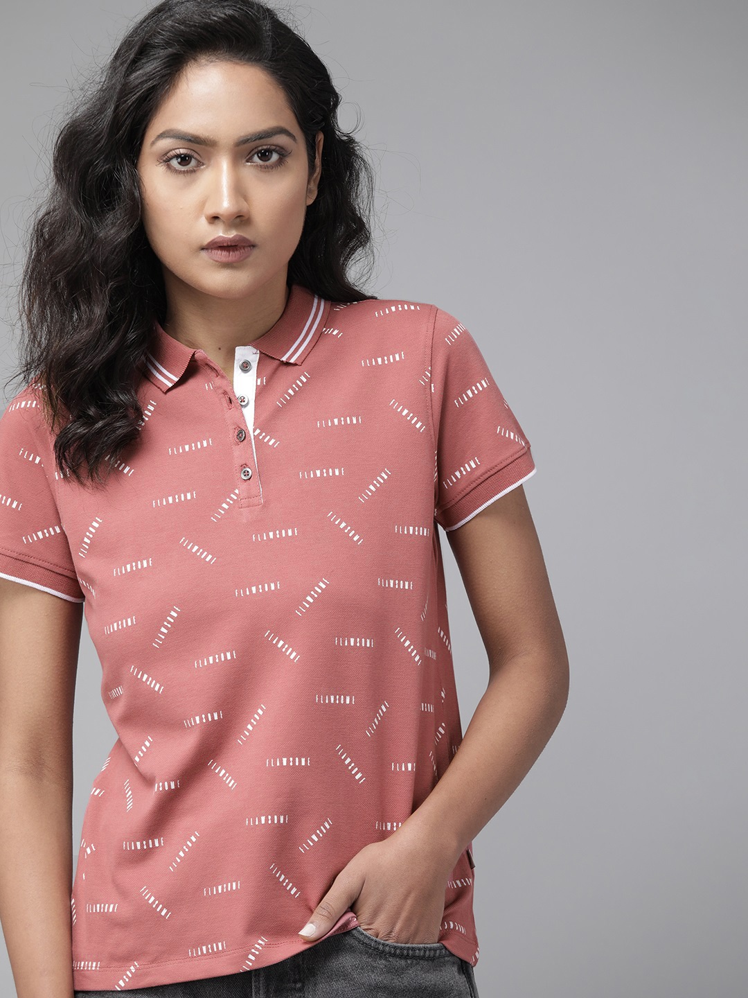 

Roadster Women Pink Typography Printed Polo Collar T-shirt