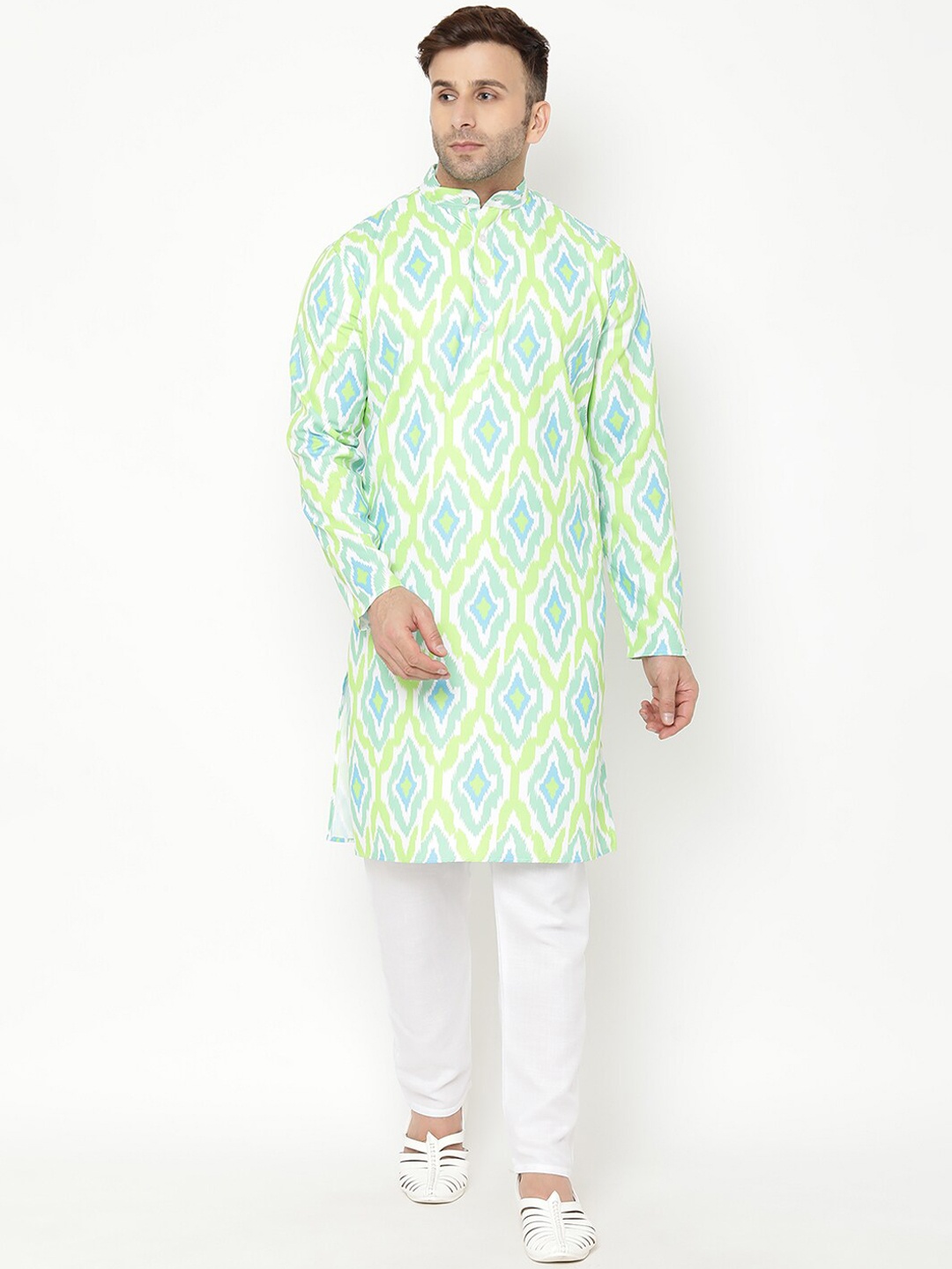 

Hangup Men Green Ethnic Motifs Printed Kurta with Pyjamas