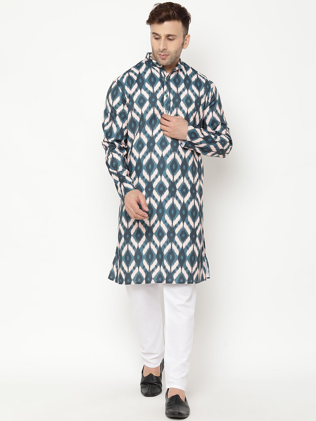 

Hangup Men Green Ethnic Motifs Printed Kurta with Pyjamas