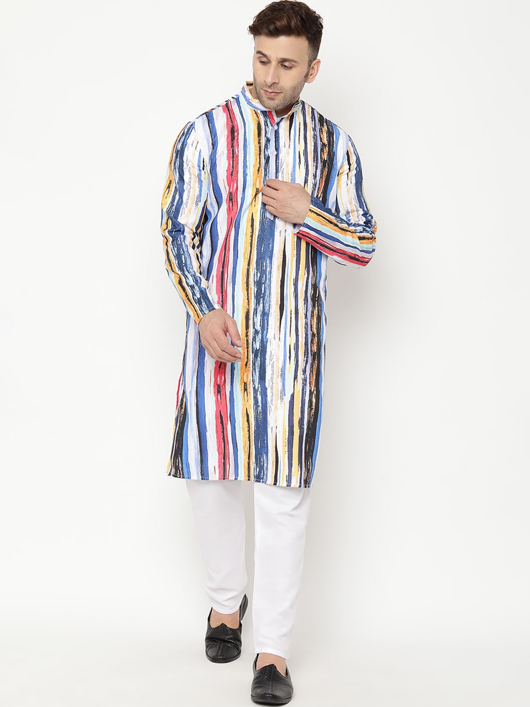 

Hangup Men White Striped Kurta with Pyjamas