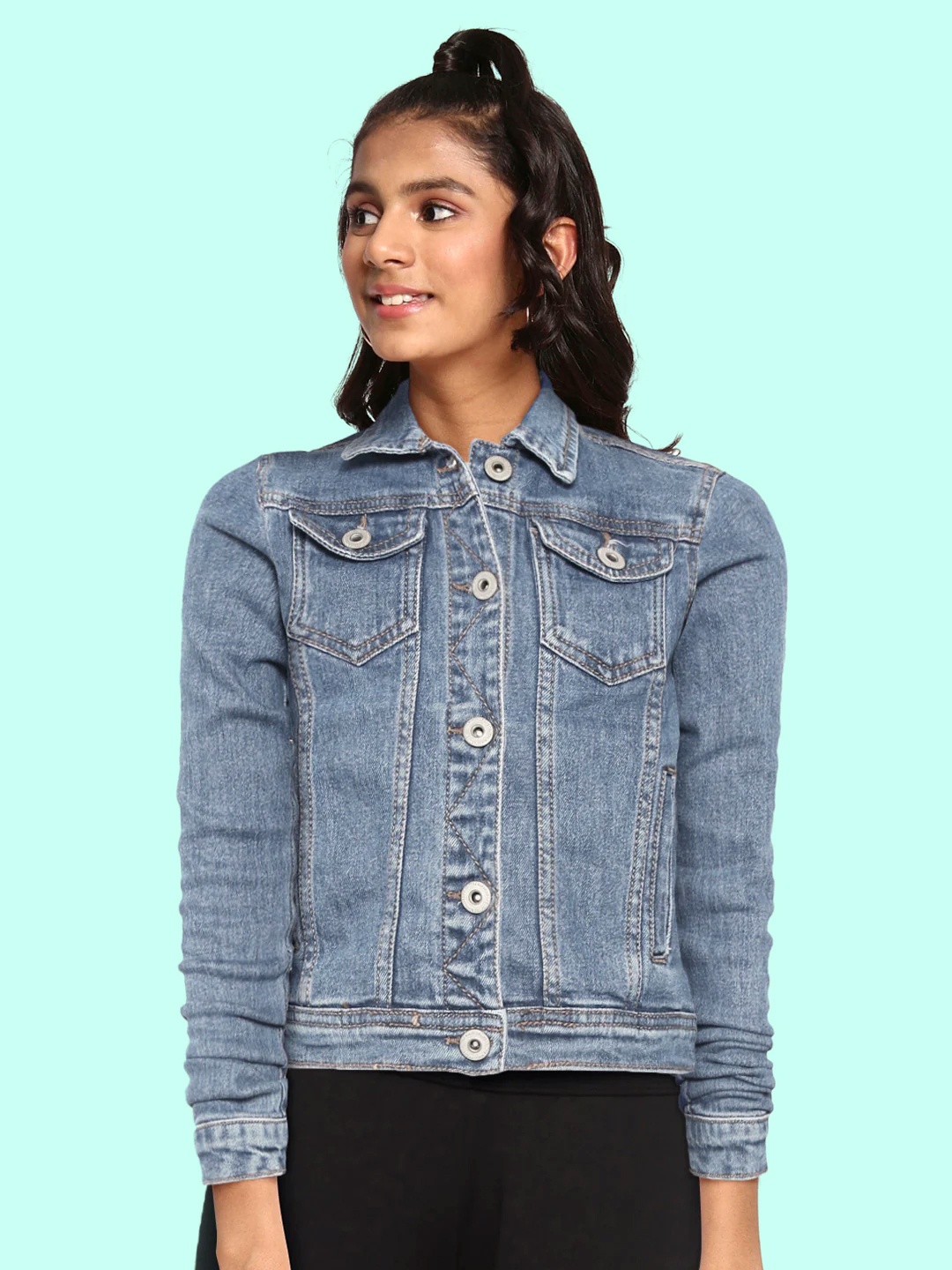 

UTH by Roadster Girls Blue Cotton Washed Denim Jacket
