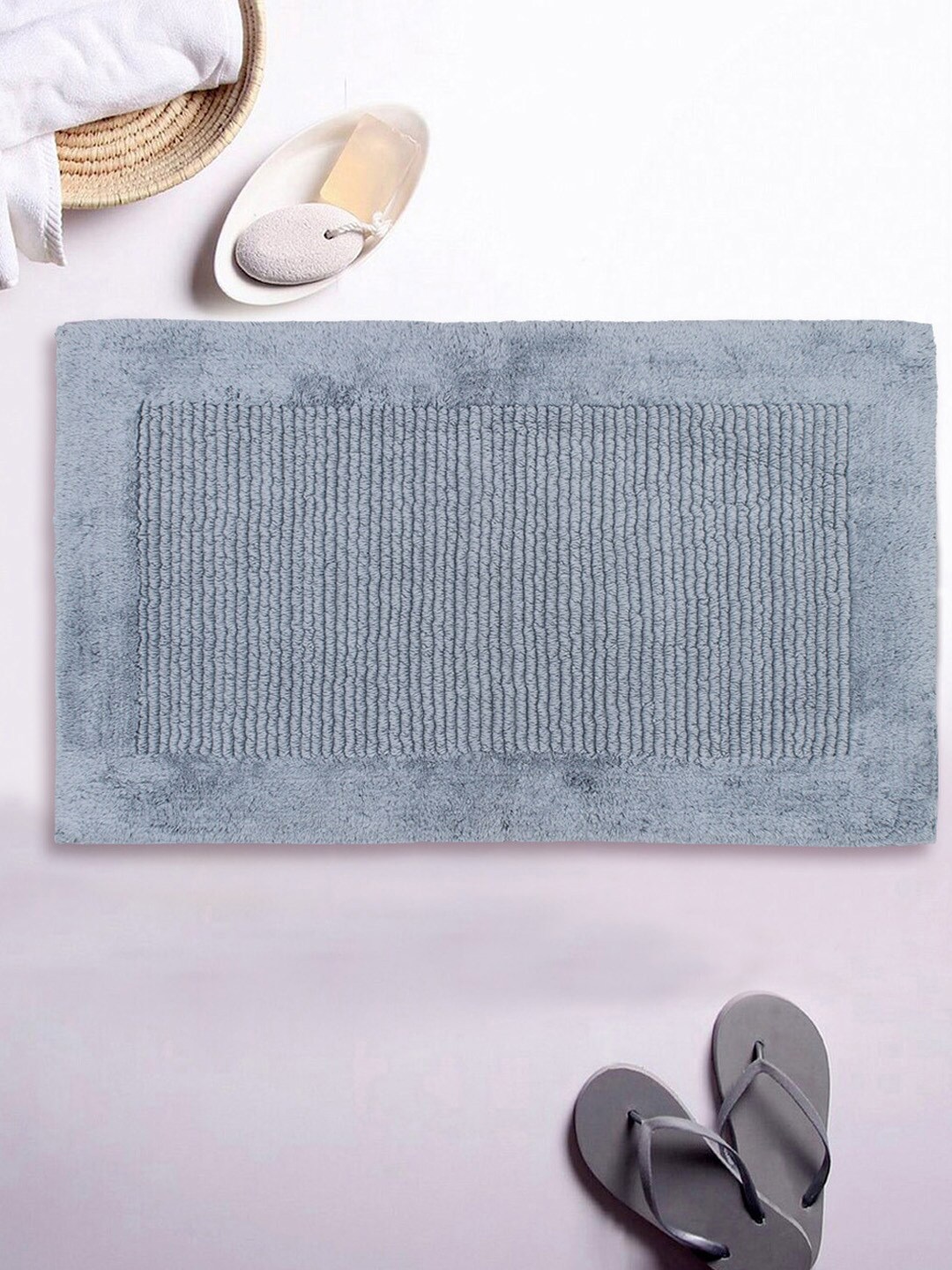 

AVI Living Blue Ribbed Reversible Large Pure Cotton 3500 GSM Bath Rug