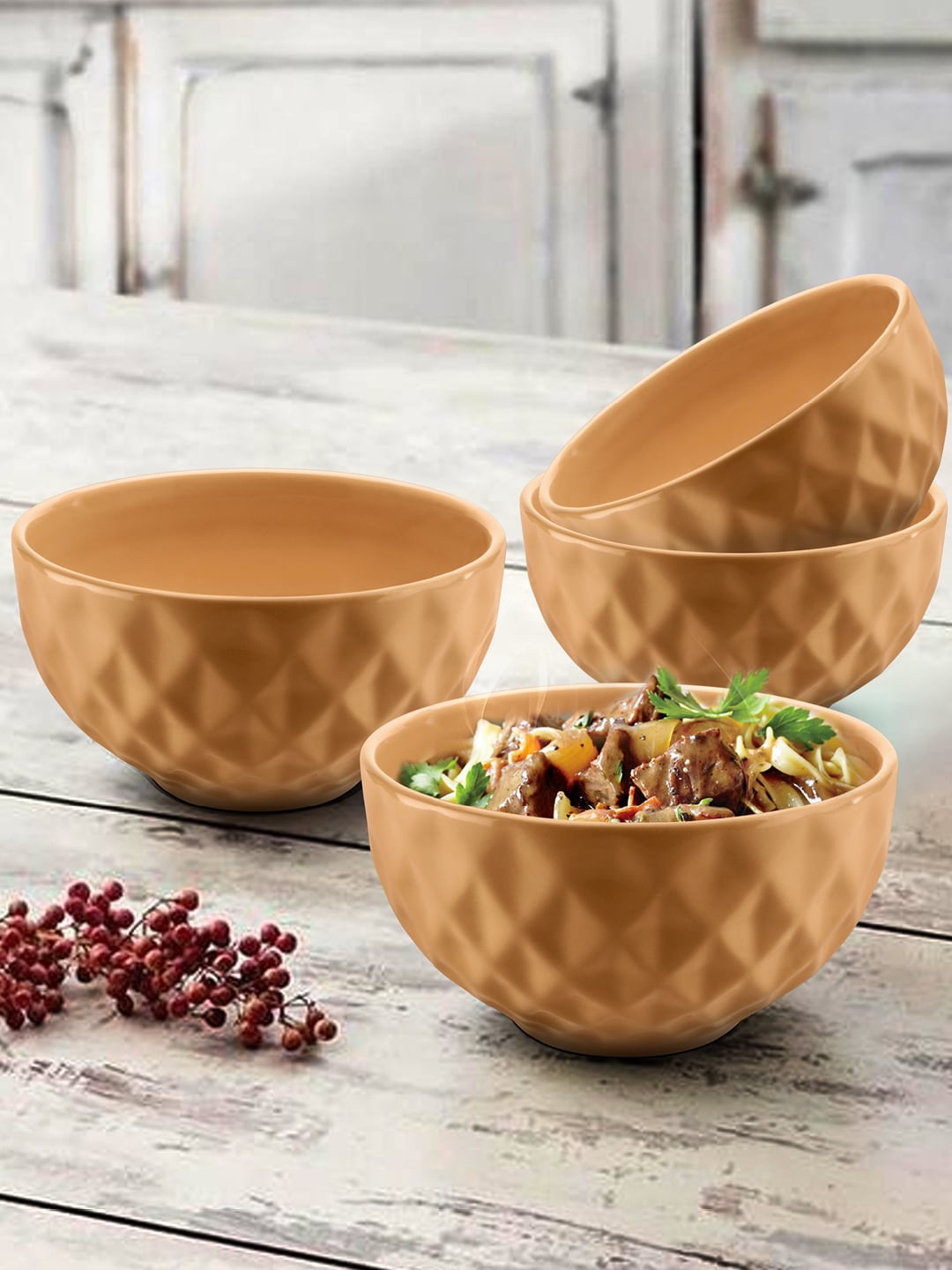 

URBAN CHEF Set Of 4 Mustard-Yellow Prism Handcrafted Ceramic Bowls