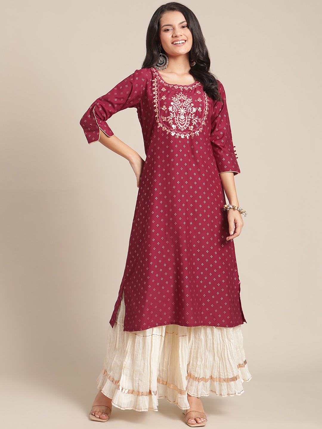 

Varanga Women Burgundy Ethnic Motifs Embroidered Thread Work Kurta