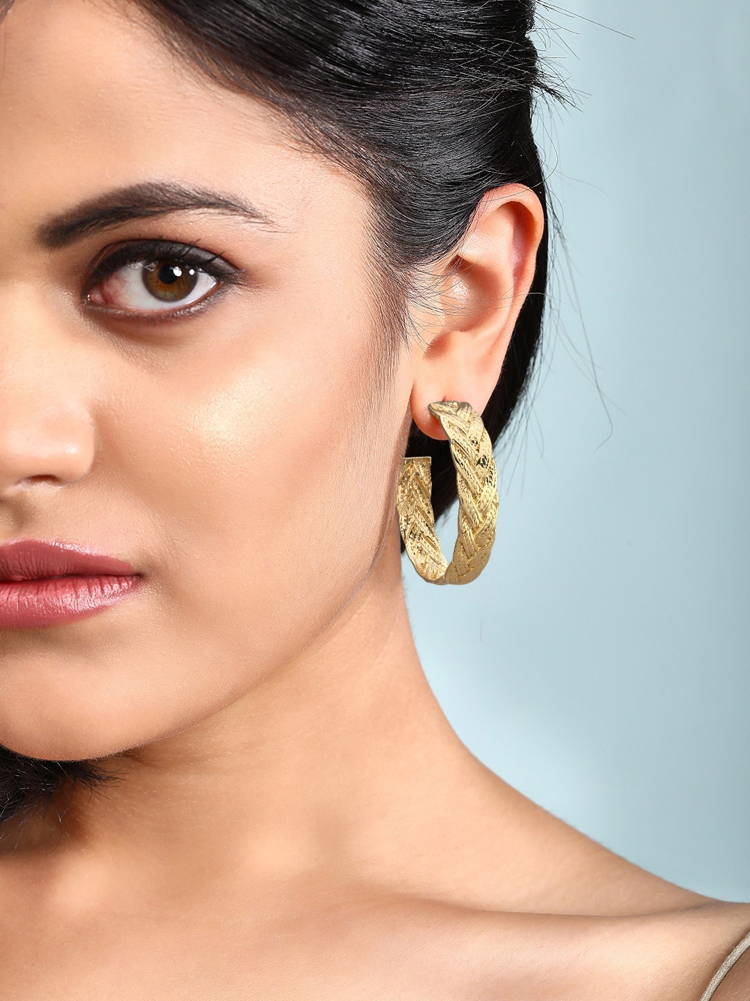 

TOKYO TALKIES X rubans FASHION ACCESSORIES Gold-Toned Contemporary Half Hoop Earrings
