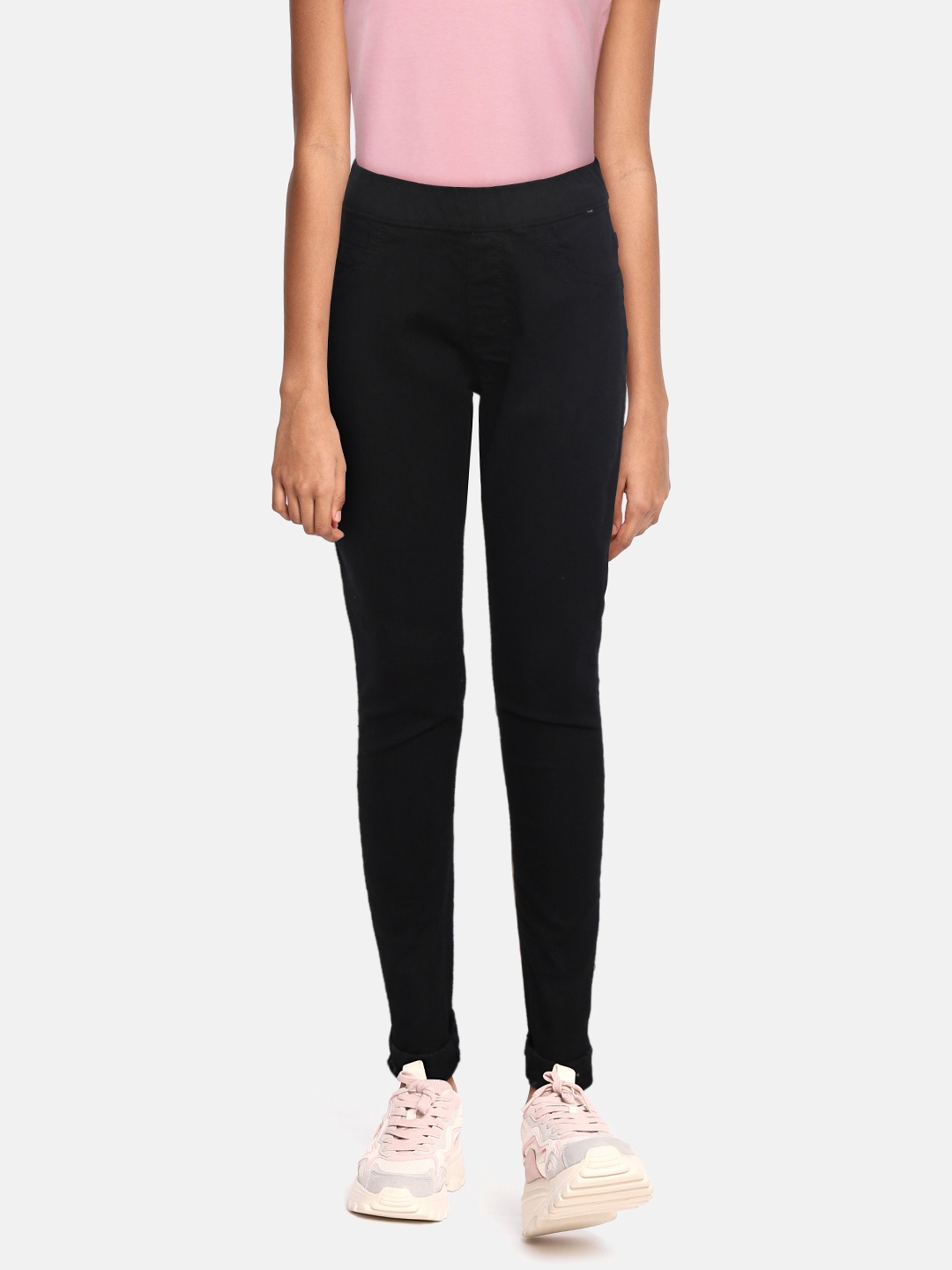 

UTH by Roadster Girls Black Solid Jeggings