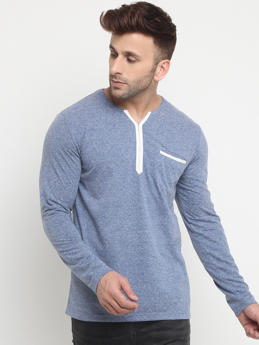 

PERFKT-U Men Blue Henley Neck T-shirt