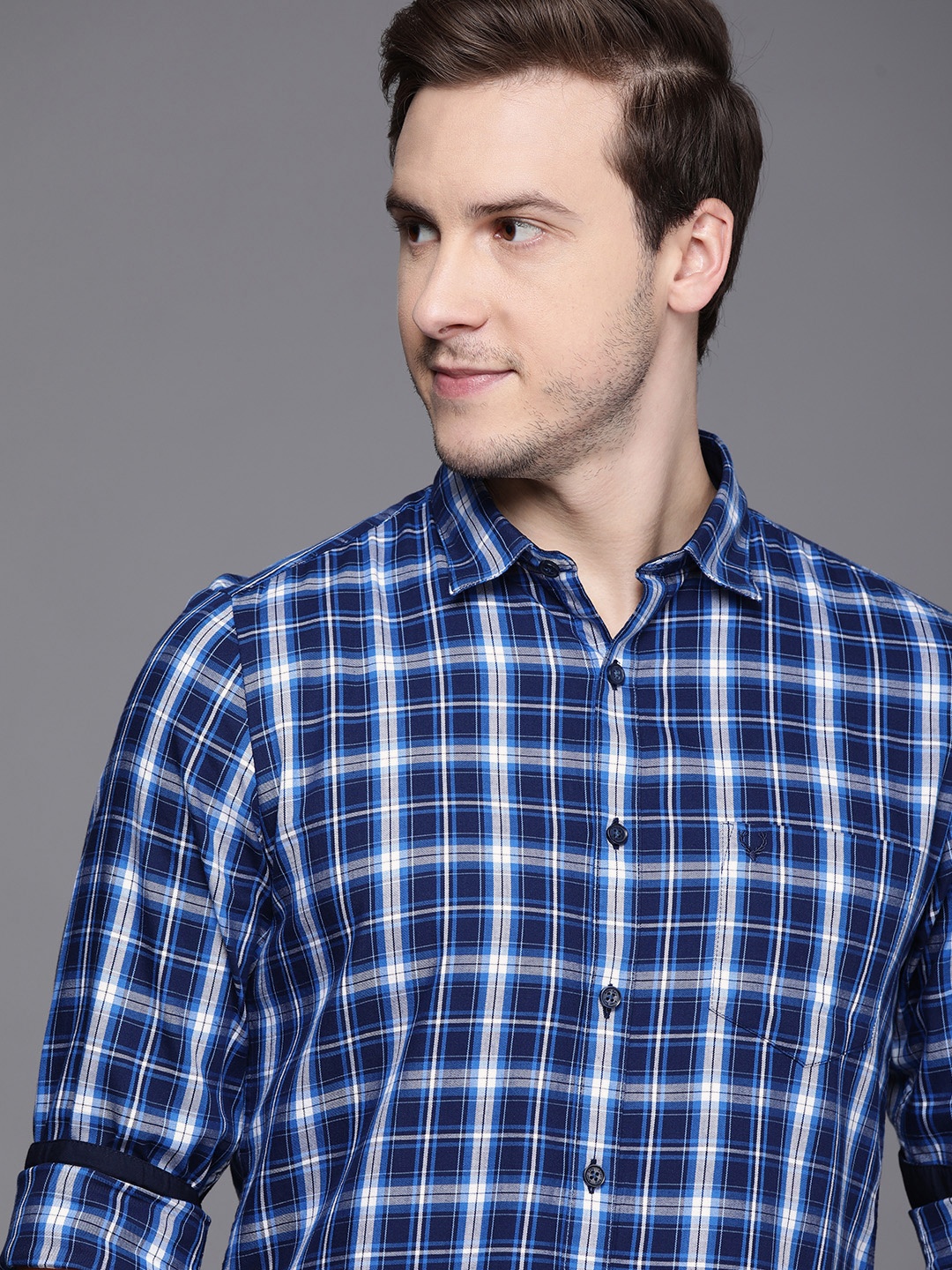 

Allen Solly Men Navy Blue & White Modern Fit Checked Pure Cotton Casual Shirt