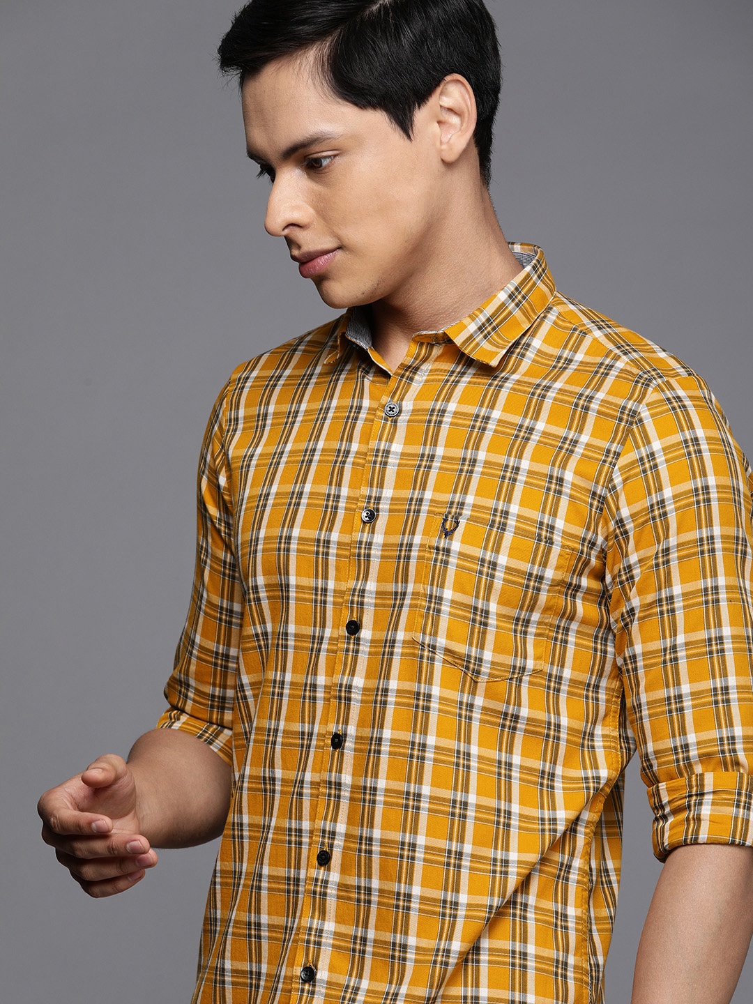 

Allen Solly Men Mustard Modern Fit Tartan Checks Opaque Casual Shirt
