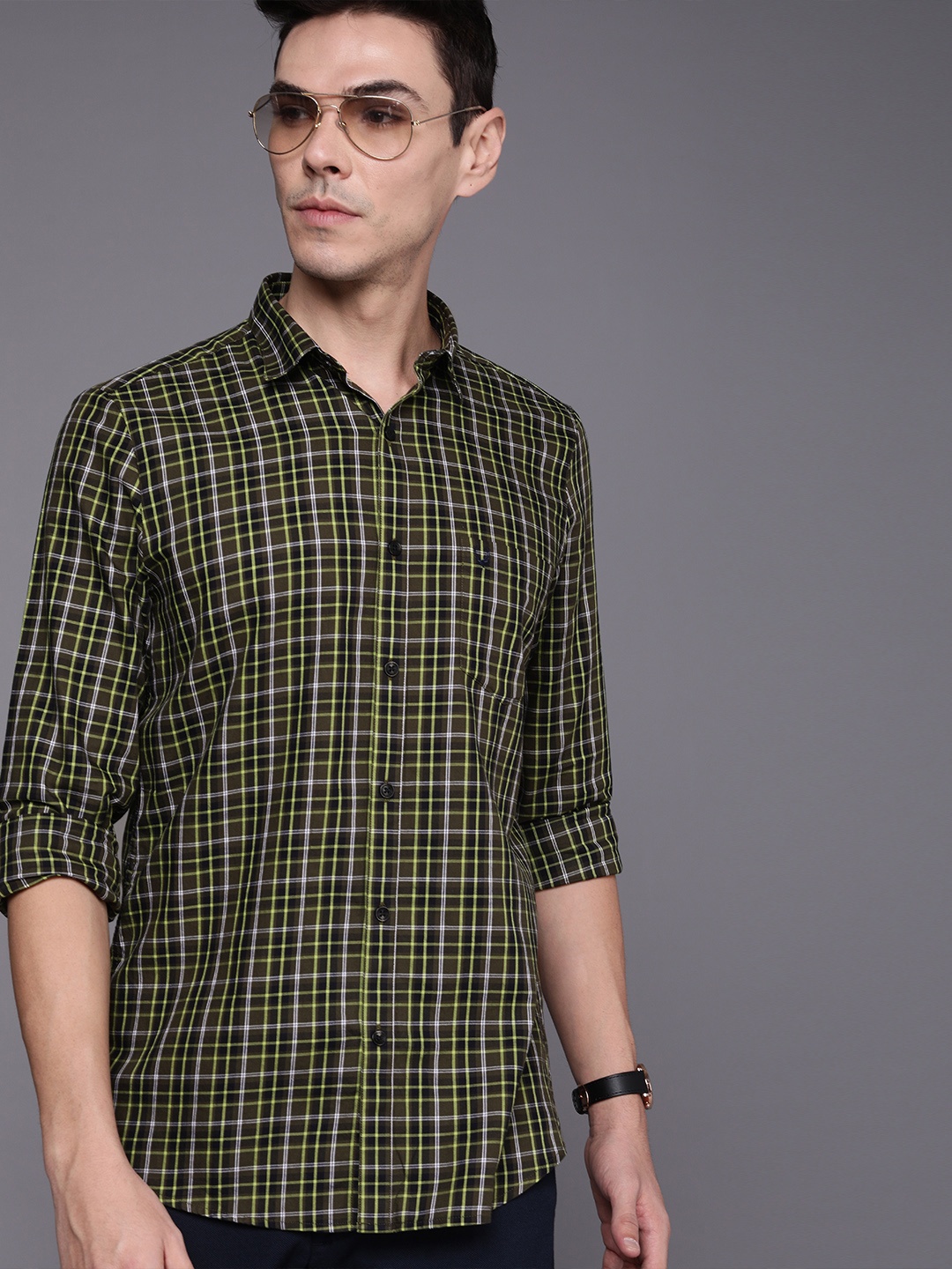 

Allen Solly Men Olive Green & Black Modern Slim Fit Opaque Checked Casual Shirt