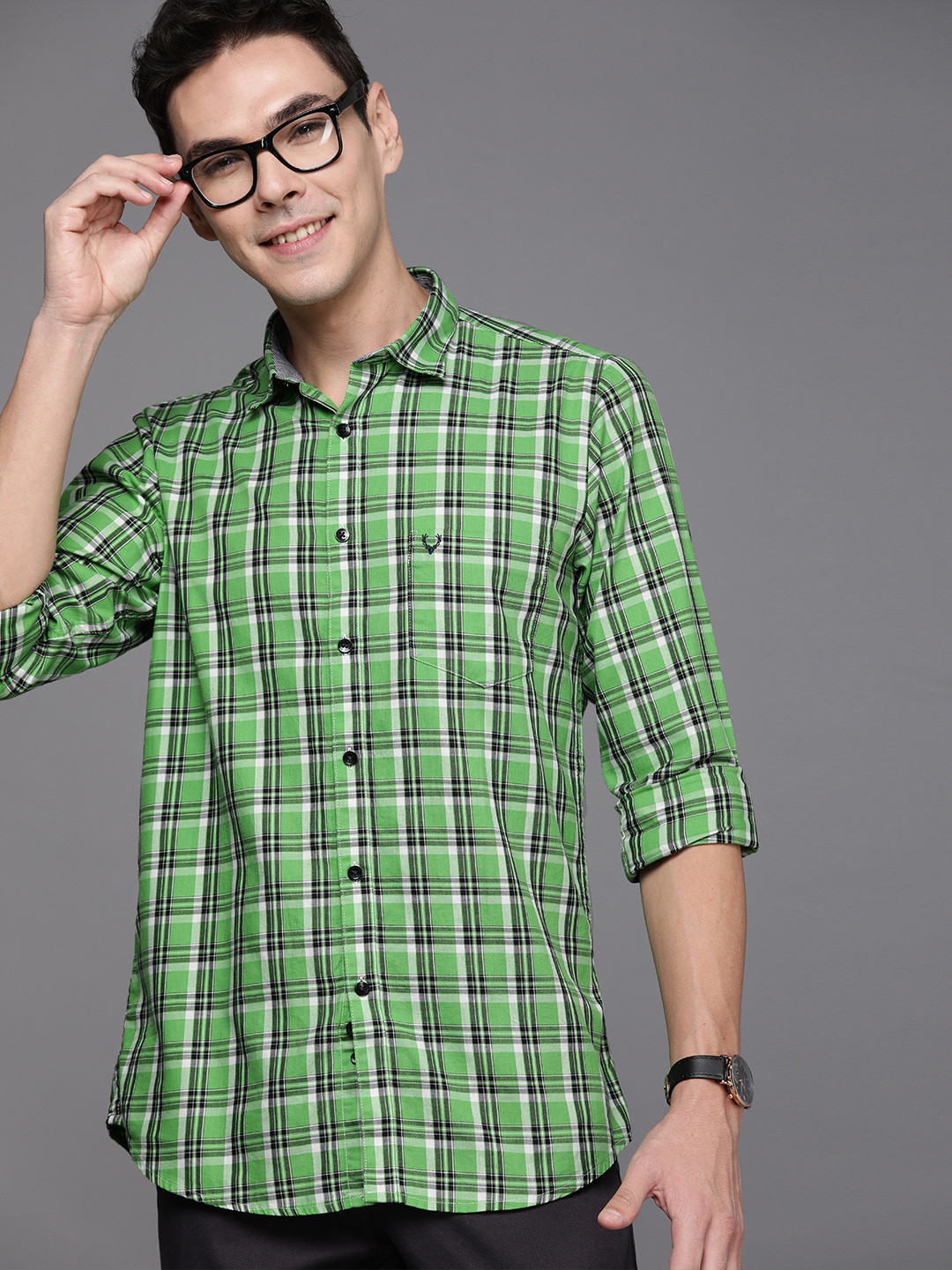 

Allen Solly Men Green & Black Checked Modern Fit Pure Cotton Casual Shirt