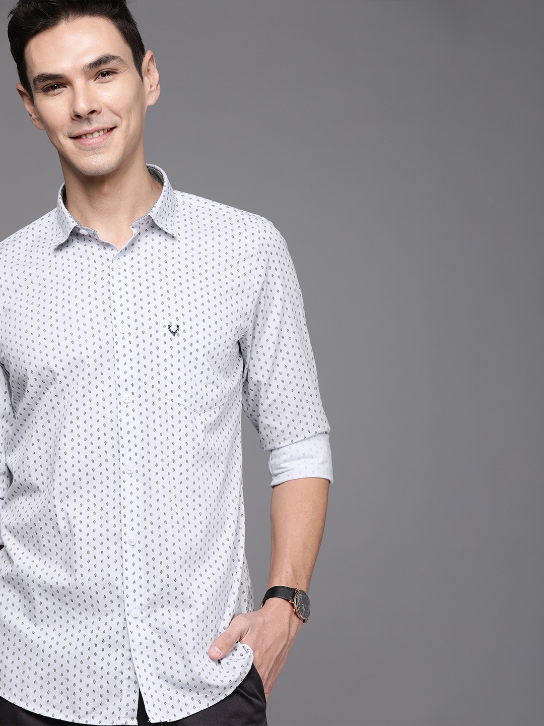 

Allen Solly Men White & Black Micro Ditsy Print Pure Cotton Modern Fit Casual Shirt