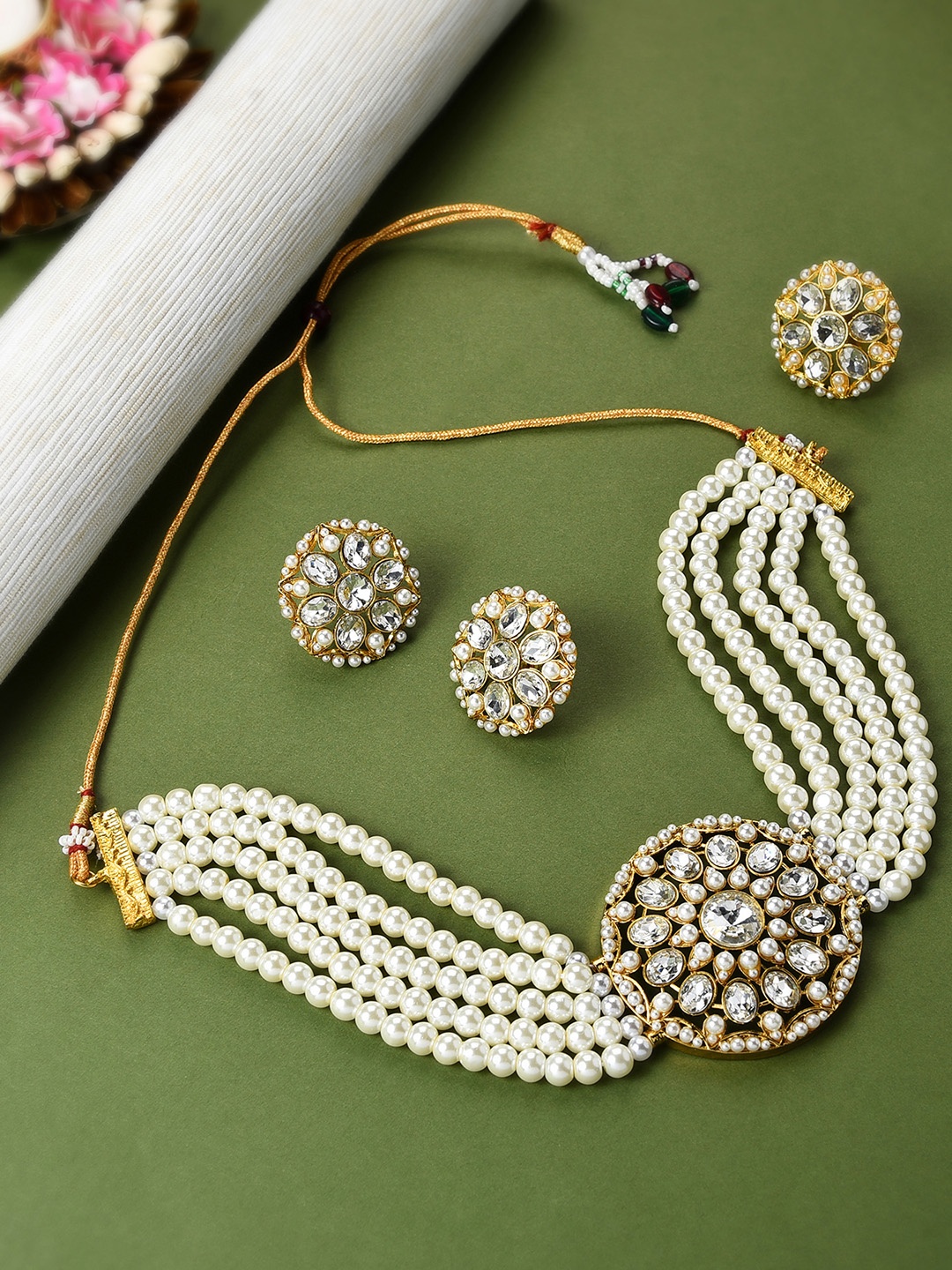 

Zaveri Pearls Gold-Plated & White Stone-Studded & Pearl-Beaded Jewellery Set With Ring