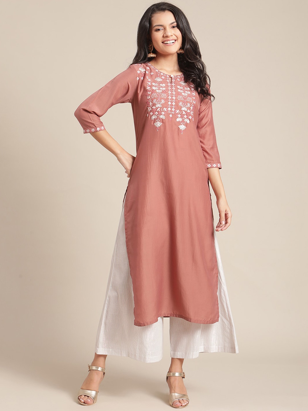 

Varanga Women Coral Floral Embroidered Keyhole Neck Kurta