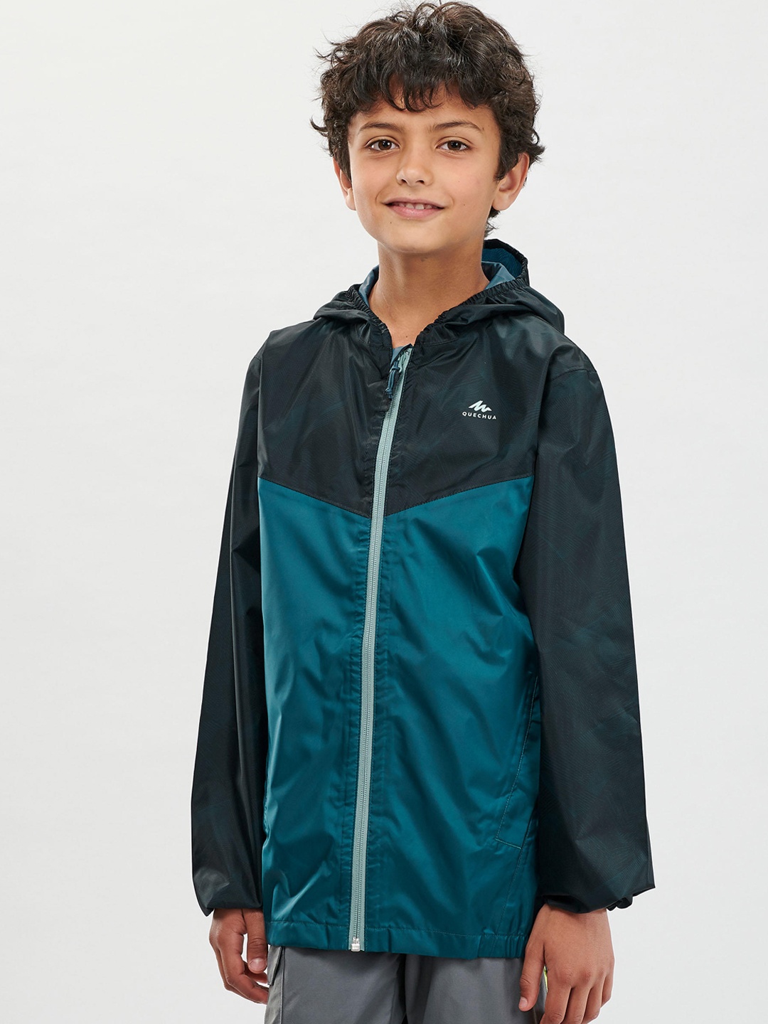 

Quechua By Decathlon Kids Green & Blue Colourbloacked Rain Jacket