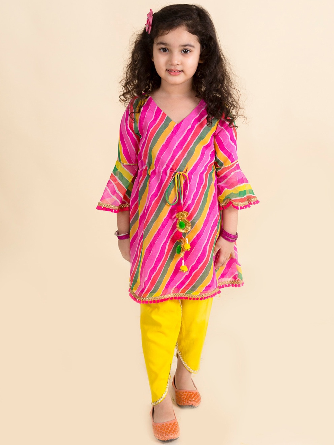 

pspeaches Girls Pink Printed Kurta with Dhoti Pants