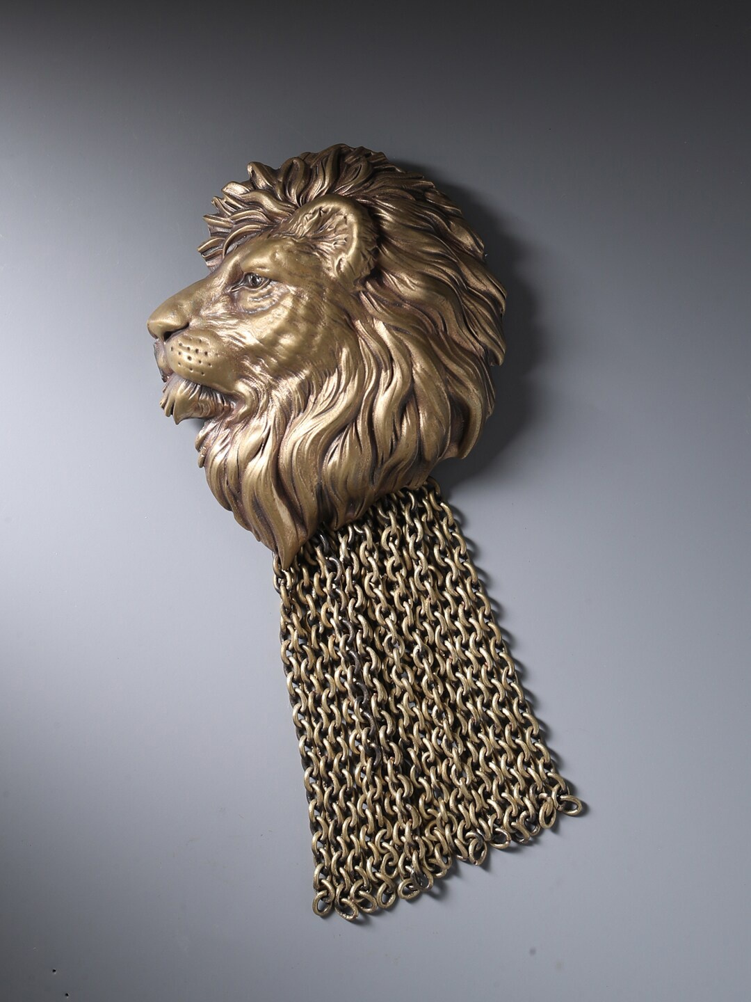 

COSA NOSTRAA Metallic-Toned Lion Brooch