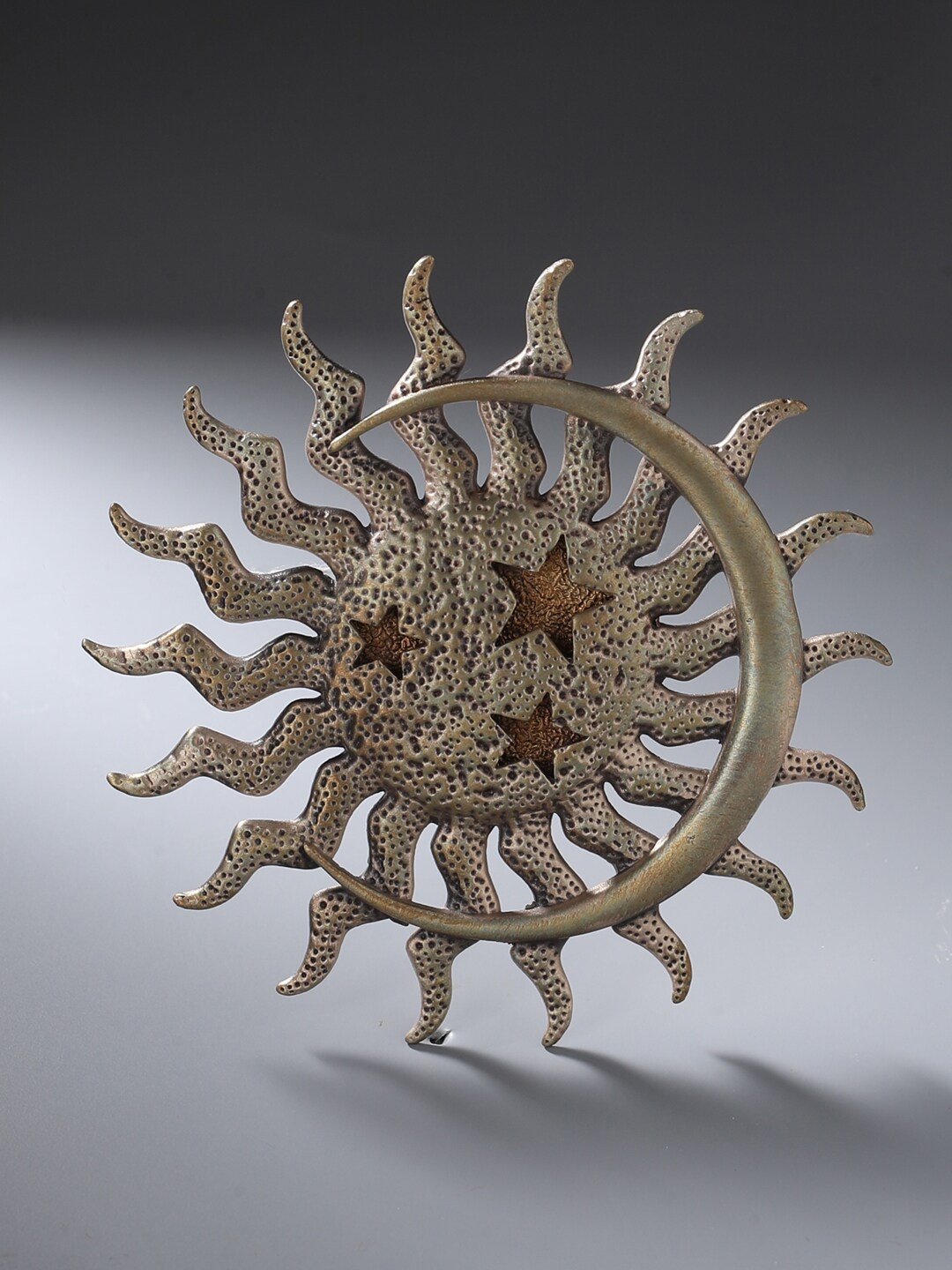 

COSA NOSTRAA Men Metallic-Toned Sun & The Moon Statement Brass Brooch
