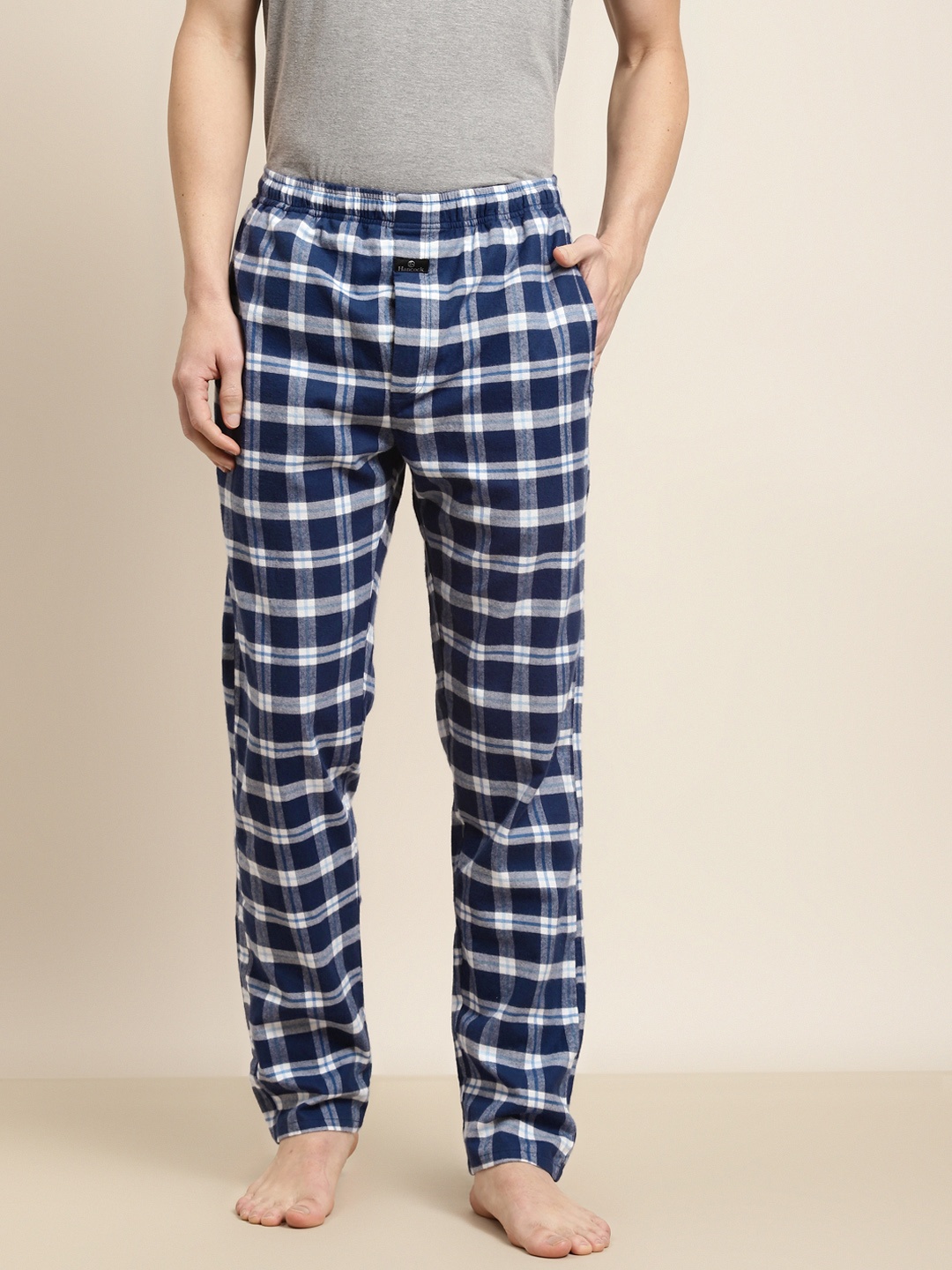 

Hancock Men Navy Blue & White Checked Pure Cotton Comfort Fit Lounge Pant