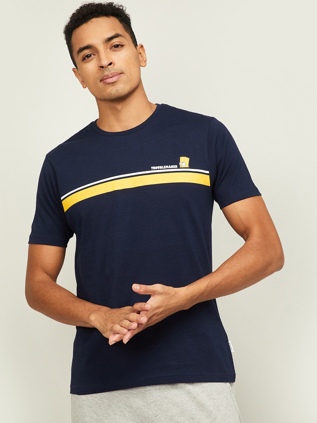 

Fame Forever by Lifestyle Men Navy Blue Colourblocked Applique T-shirt