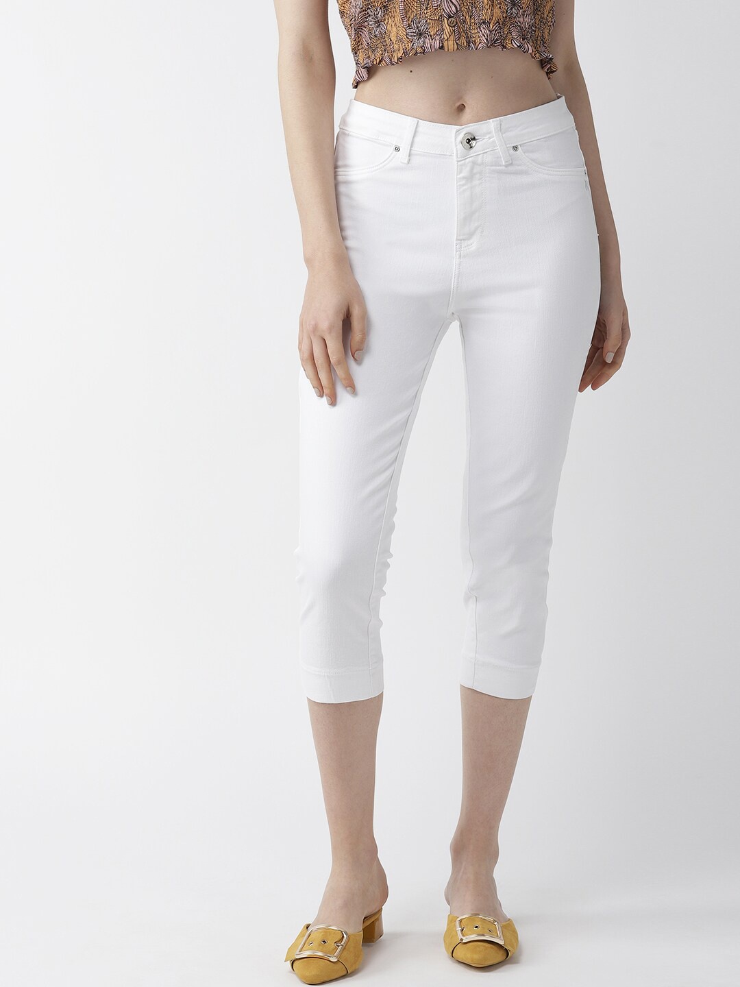 

Xpose Women White Solid Skinny Fit Capris