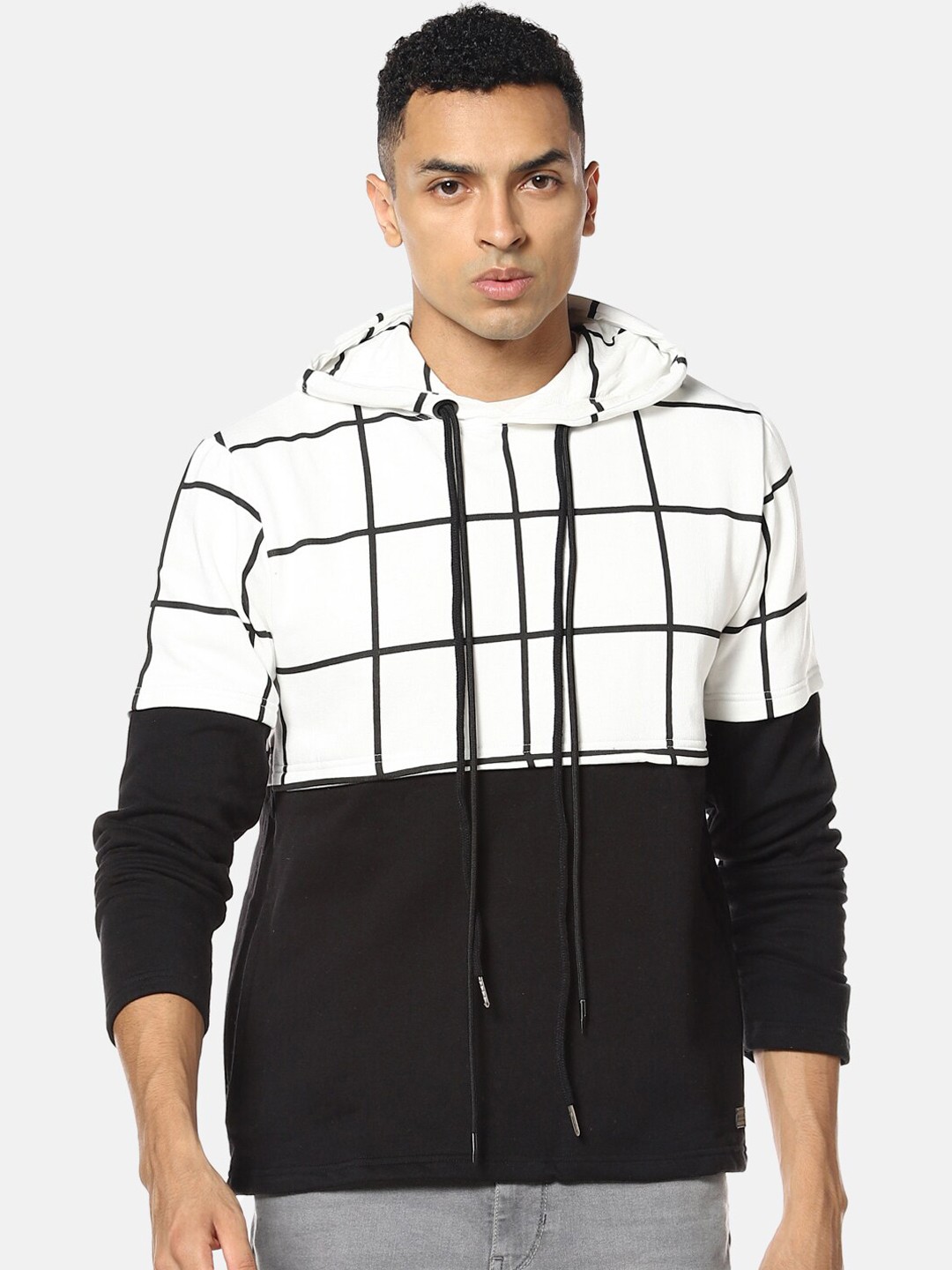 

Campus Sutra Men White Colourblocked Hooded Sweatshirt