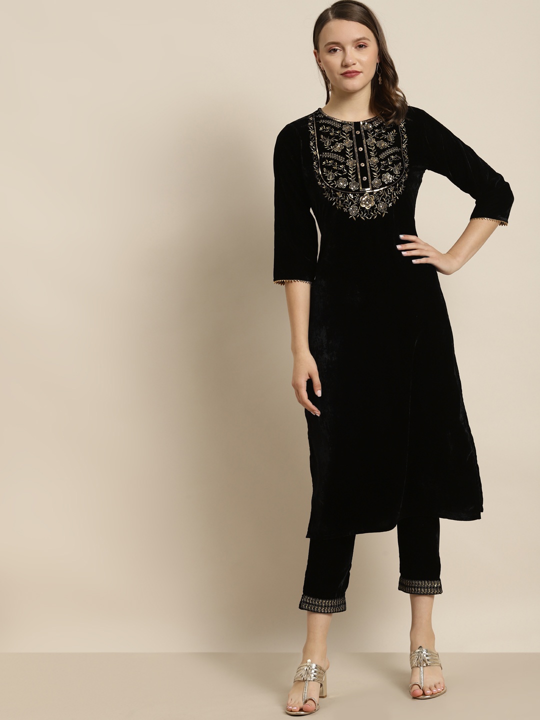 

Juniper Women Black & Golden Ethnic Motifs Embroidered Velvet Kurta with Trousers