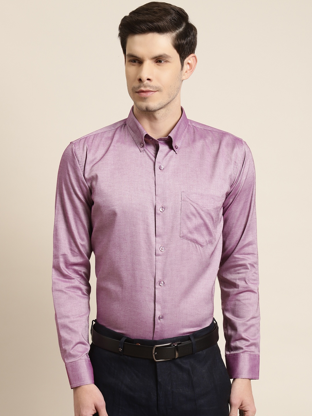 

Hancock Men Purple Pure Cotton Slim Fit Solid Formal Shirt