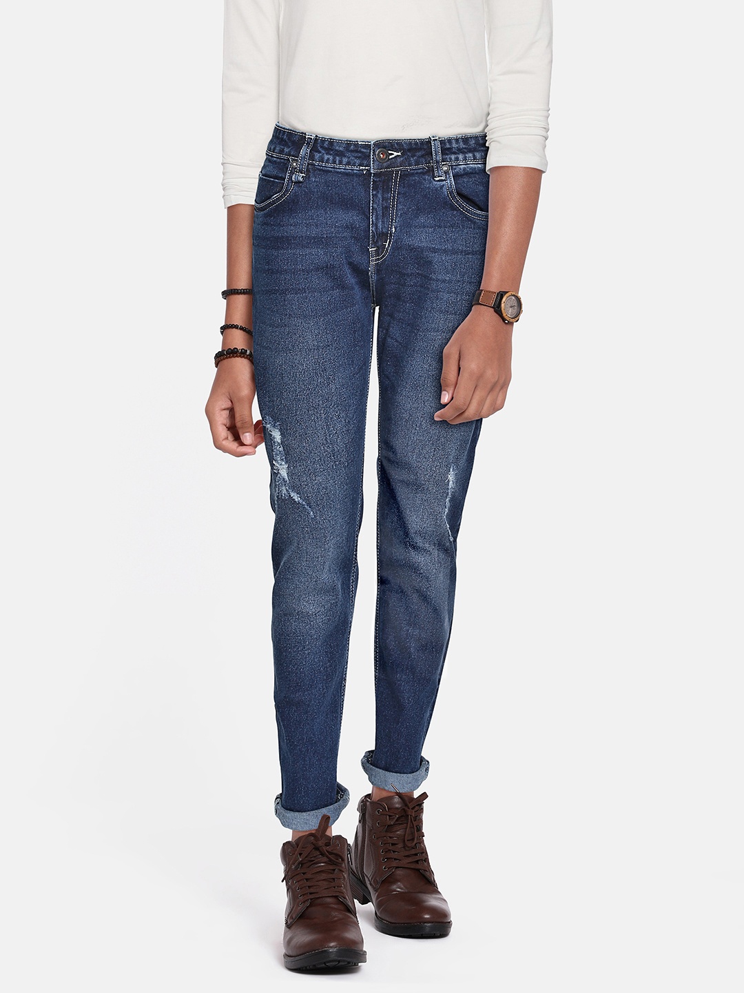 

UTH by Roadster Boys Blue Slim Fit Low Distress Light Fade Stretchable Jeans