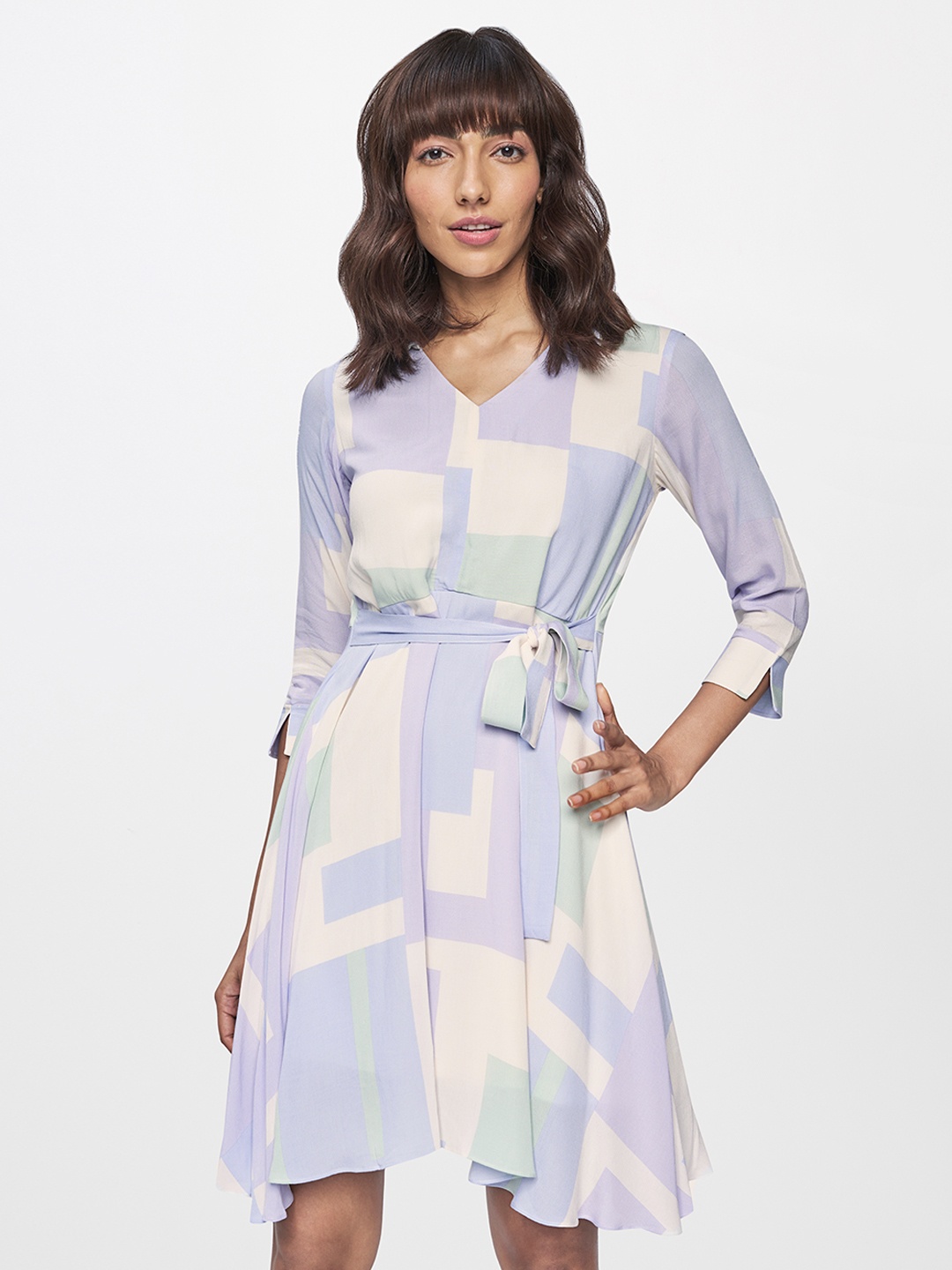 

AND Blue & White Printed Waist Tie-Ups Detail Fit and Flare Formal Dress