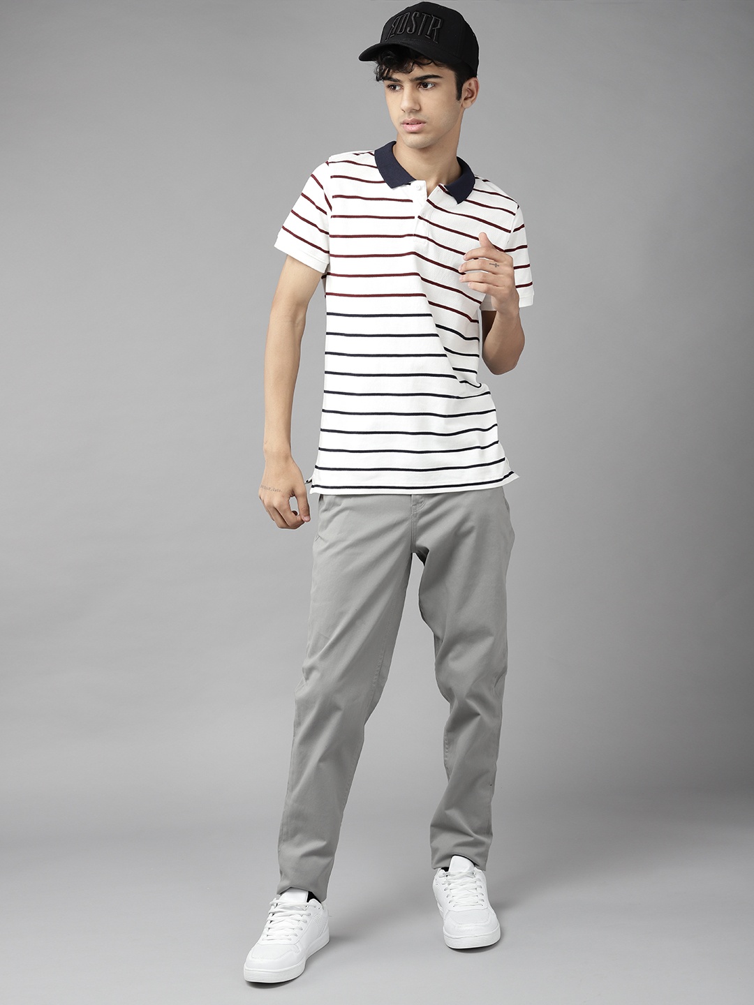 

UTH by Roadster Boys Grey Solid Chinos