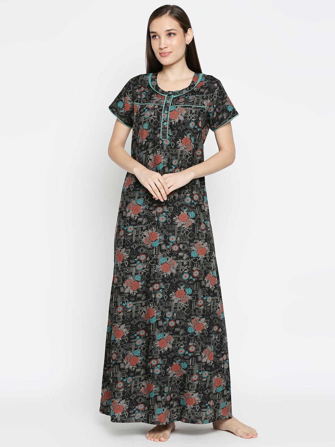 

XIN Black Printed Maxi Nightdress