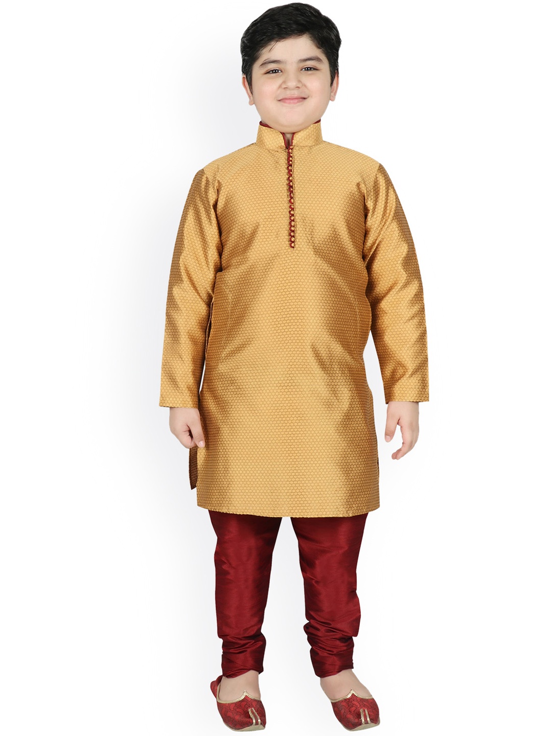 

SG YUVRAJ Boys Gold-Toned Raw Silk Kurta with Pyjamas