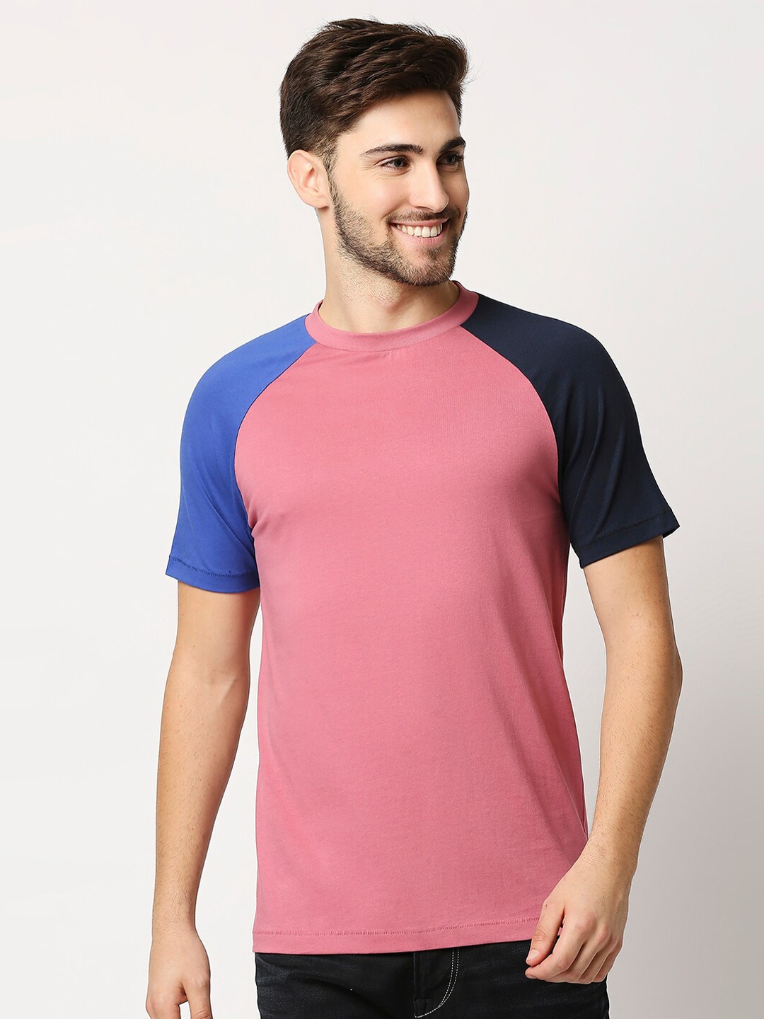 

Bewakoof Men Pink & Blue Colourblocked Raglan Sleeves T-shirt