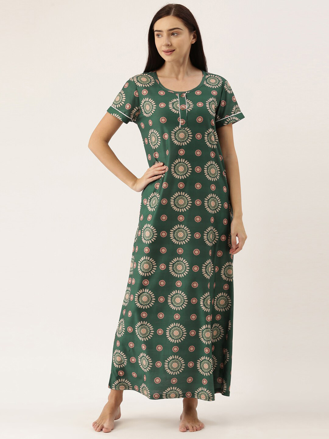 

Bannos Swagger Green Printed Maxi Nightdress
