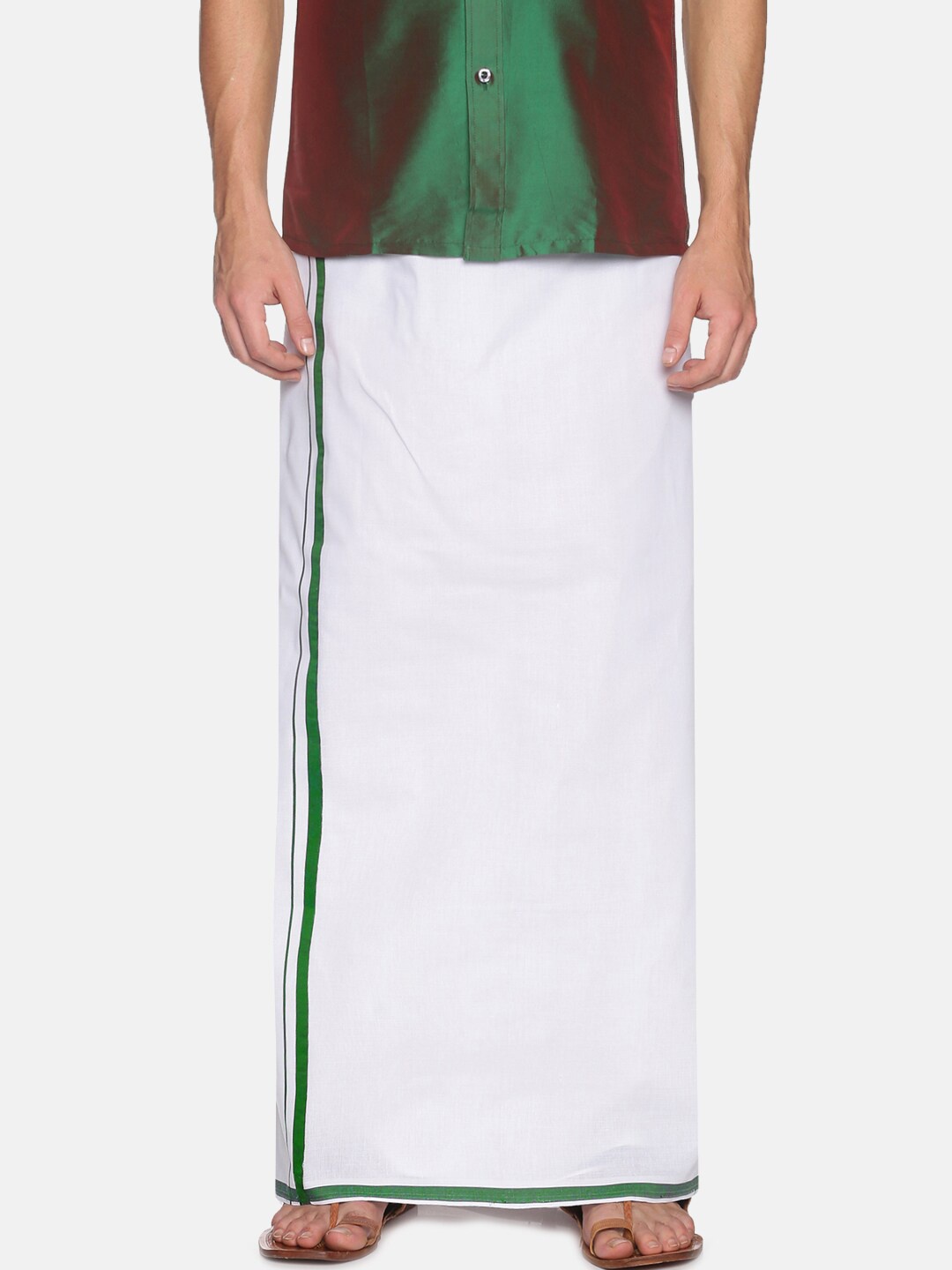 

Chennis Men White Solid Pure Cotton Dhoti