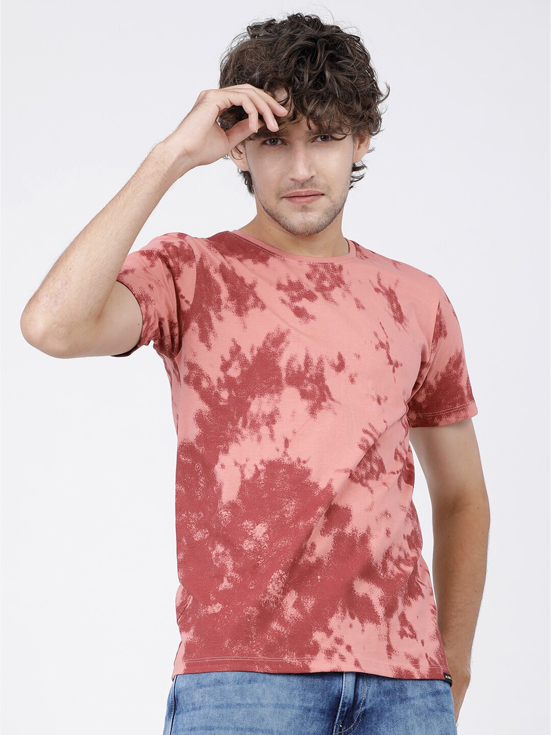

HIGHLANDER Men Rust Dyed Slim Fit T-shirt