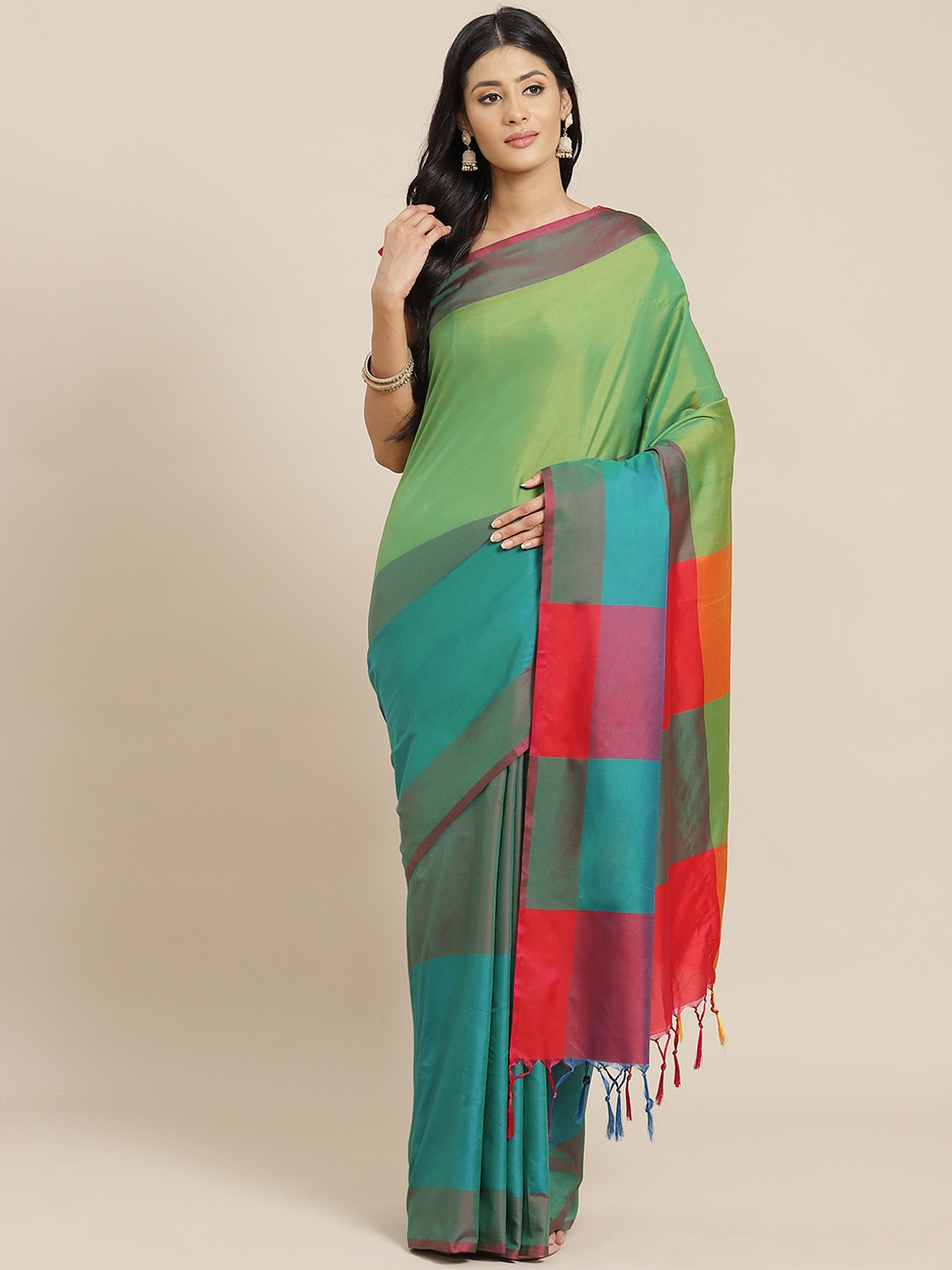 

OM SAI LATEST CREATION Green & Teal Blue Colourblocked Jaali Kanjeevaram Saree
