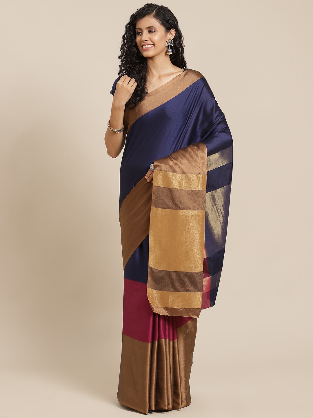 

OM SAI LATEST CREATION Navy Blue & Beige Colourblocked Jaali Saree
