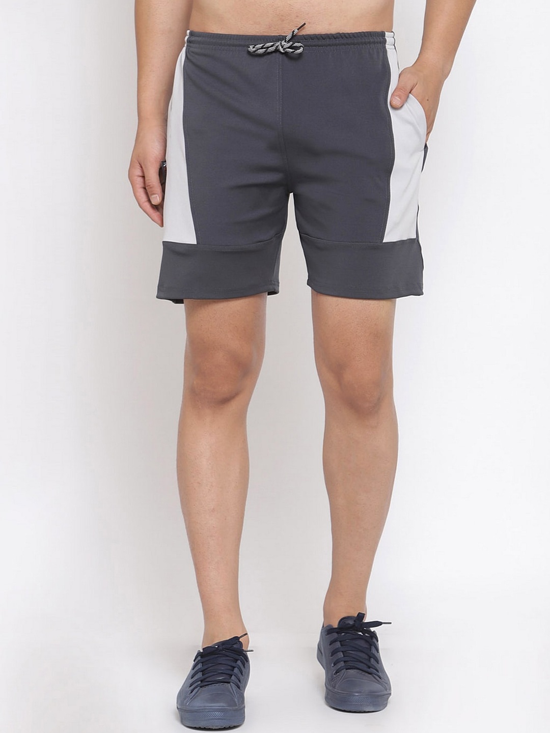 

KLOTTHE Men Grey & White Colourblocked Rapid Dry Mid-Rise Sports Shorts