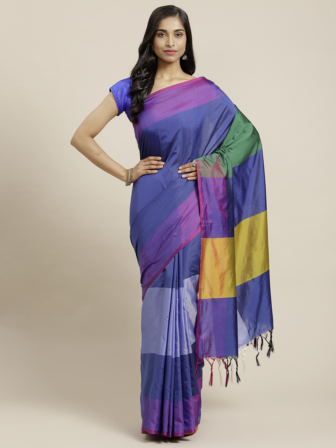 

OM SAI LATEST CREATION Blue Colourblocked Jaali Kanjeevaram Saree
