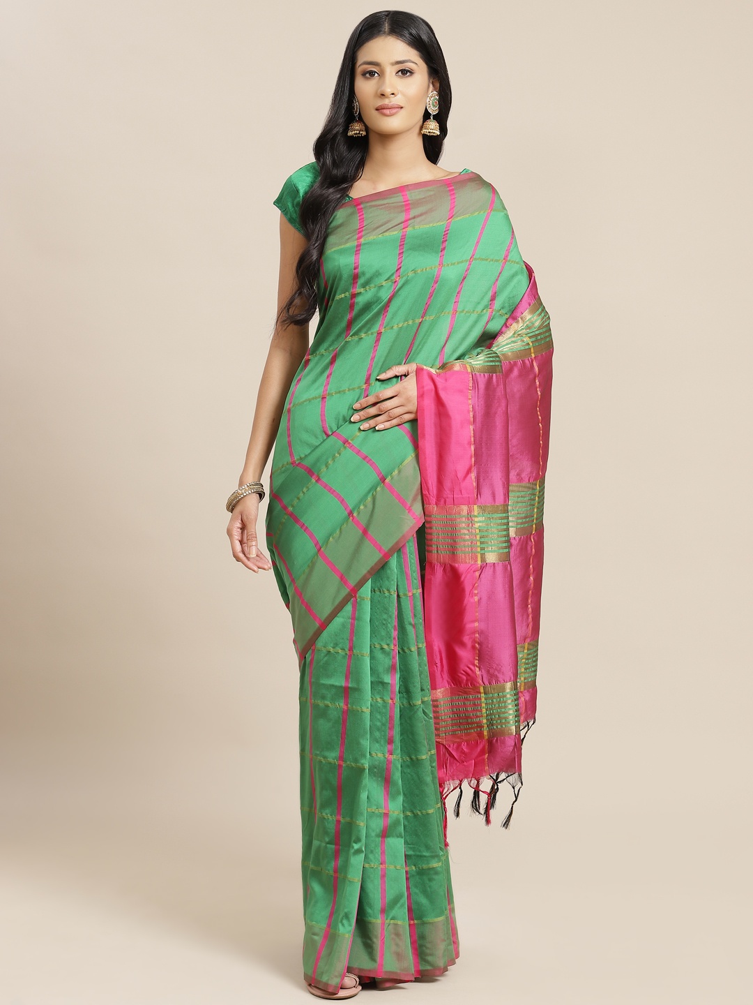

OM SAI LATEST CREATION Women Green & Pink Striped Jaali Kanjeevaram Saree