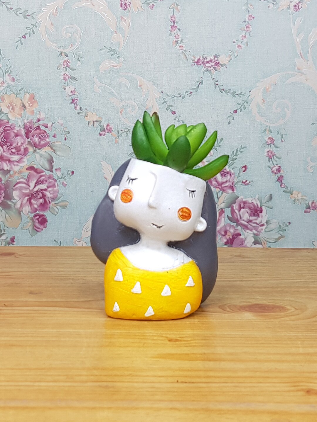 

Wonderland Yellow & White Printed Resin Planter