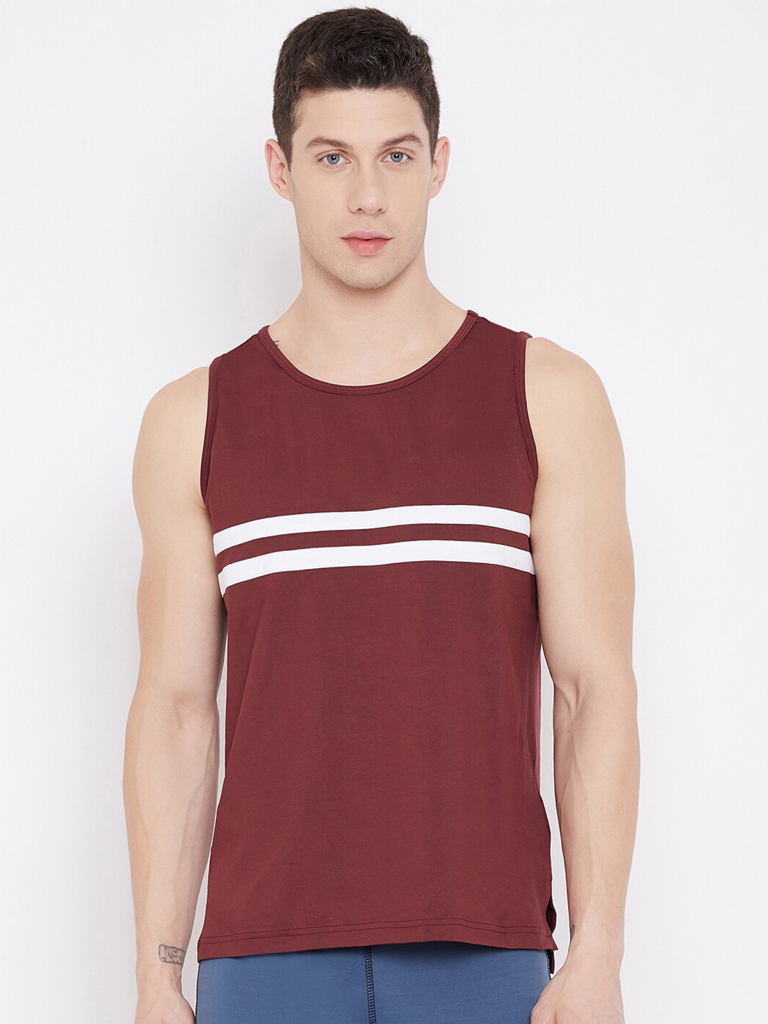 

JUMP USA Men Maroon & White Striped Round Neck Sports T-shirt