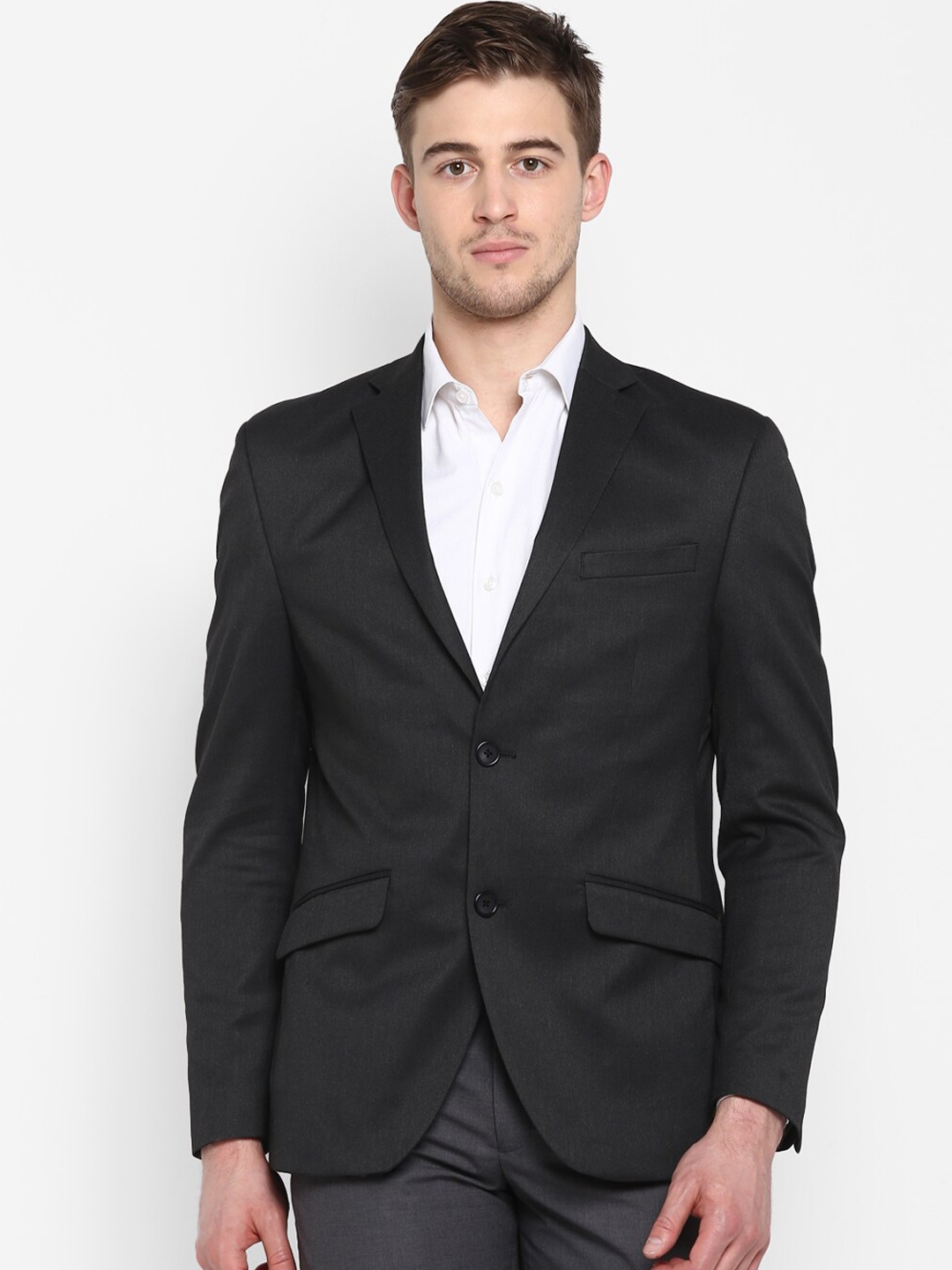 

Aditi Wasan Men Black Solid Single-Breasted Formal Blazer