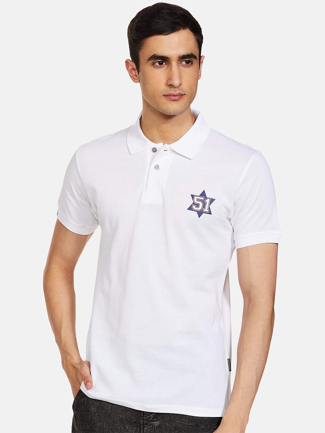 

Fruit of the loom Men White Blue Polo Collar Cotton Pure Cotton T-shirt