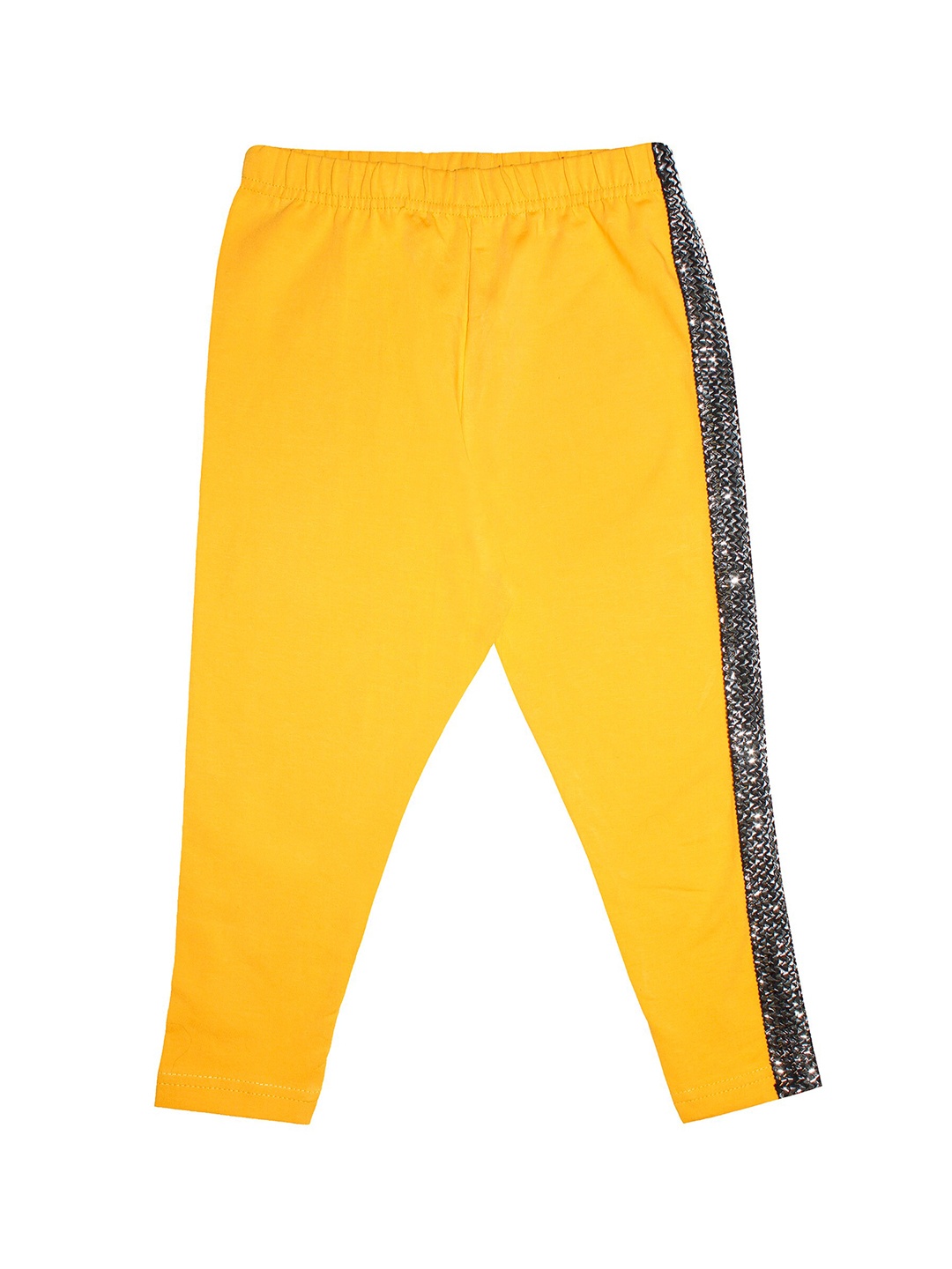 

KiddoPanti Girls Yellow Solid Three-Fourth Length Capri Leggings