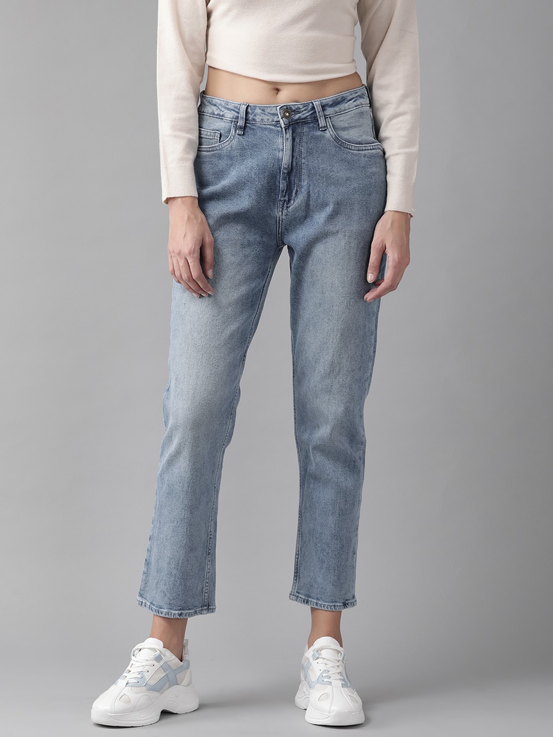 

Roadster Women Blue Boyfriend Fit Stretchable Jeans